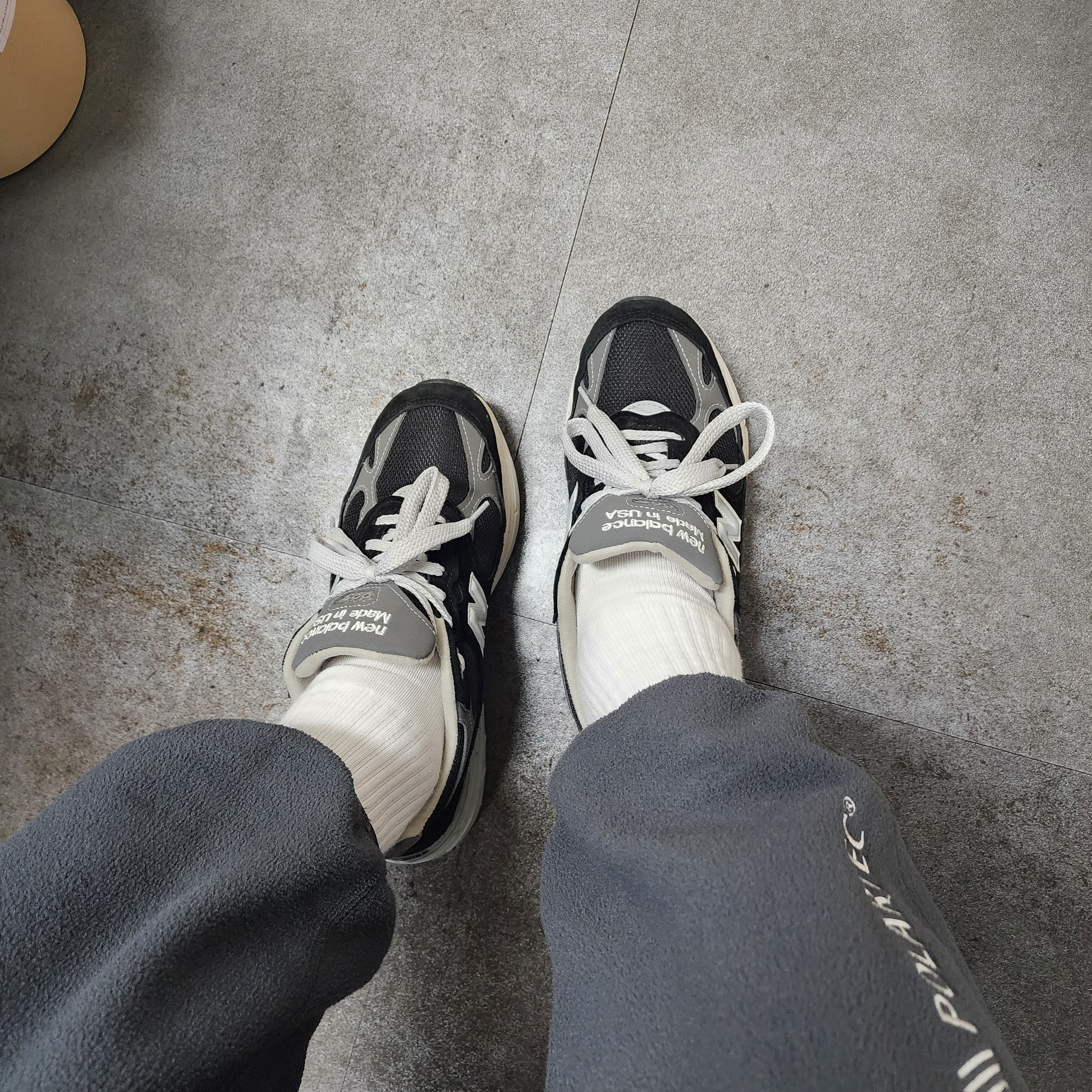 New Balance 993 Made in USA Black - D Standard 착용 스타일
