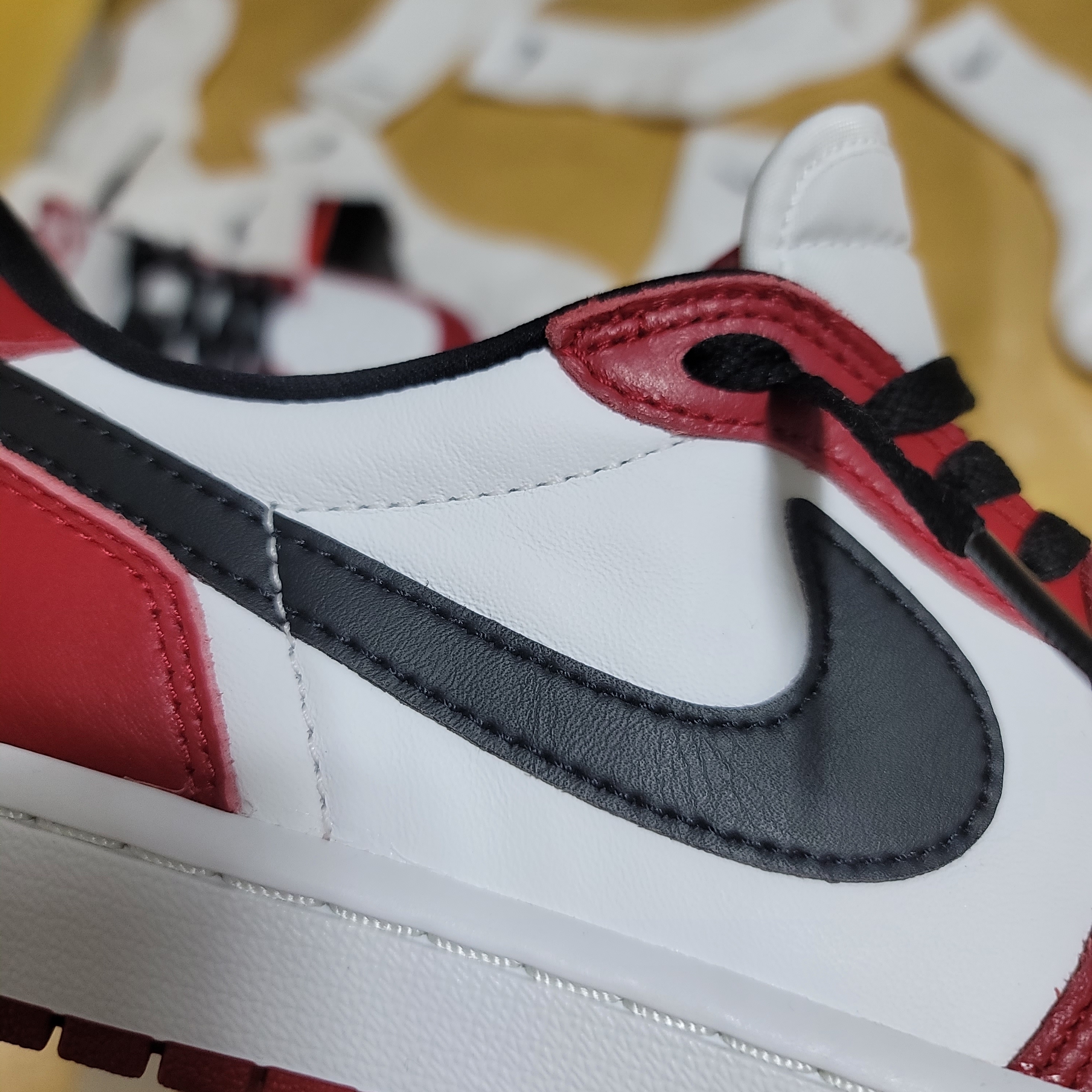 Jordan 1 Retro Low OG Chicago 착용 스타일 - 7