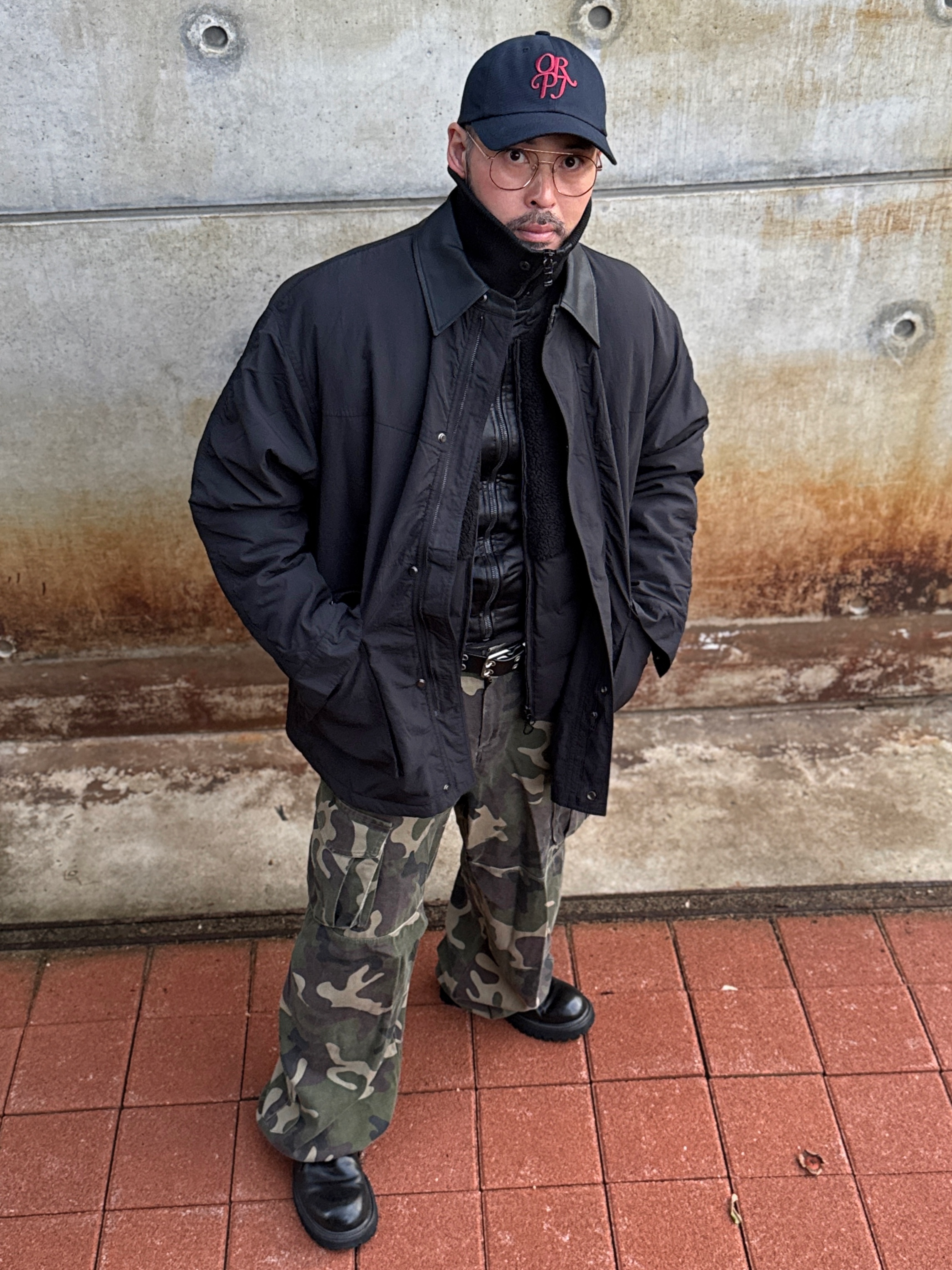 Flavorism VTG Washed Cargo Pants Washed Camo 착용 스타일 - 3