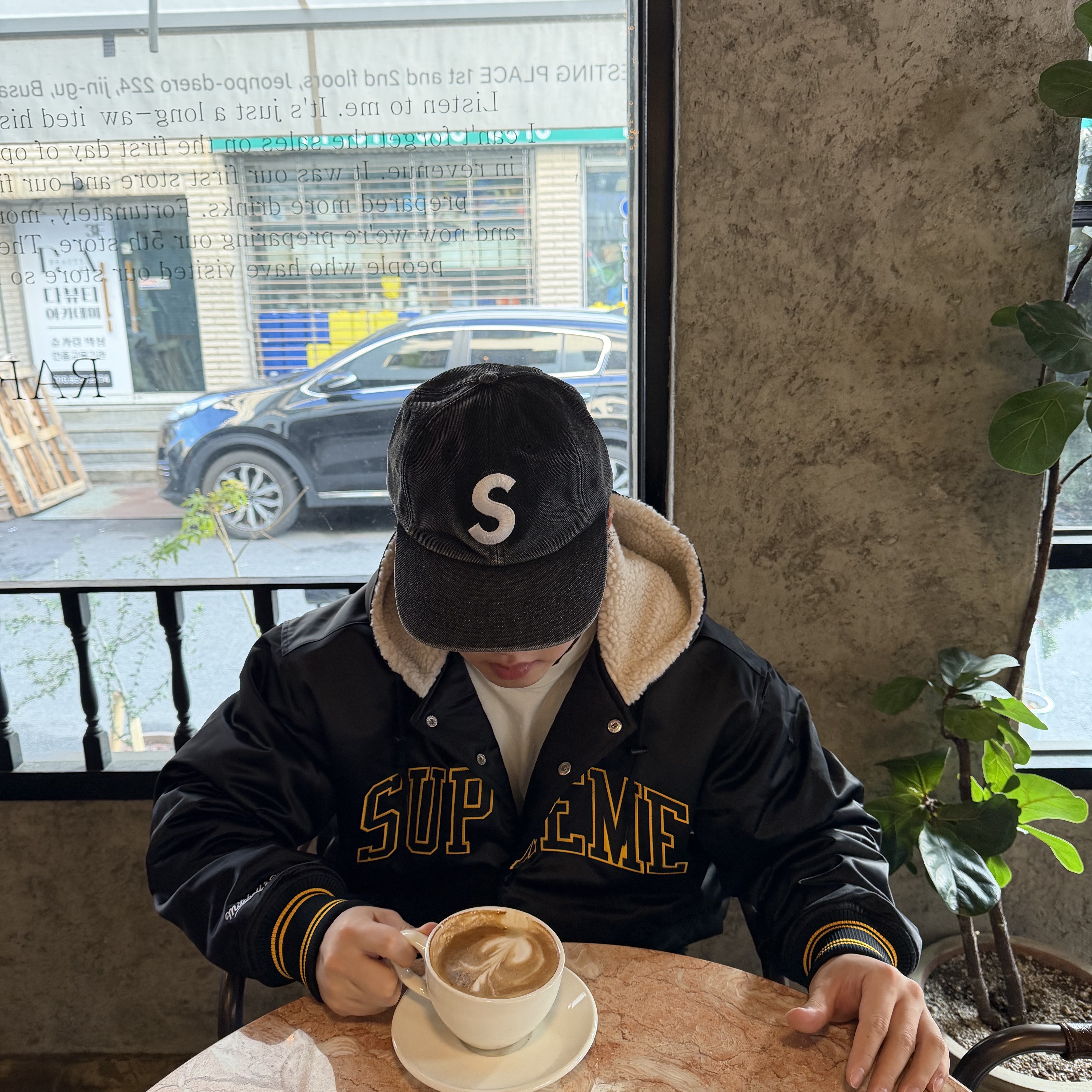 Supreme Mitchell & Ness Lined Hooded Satin Varsity Jacket Black - 25FW, Maison Mihara Yasuhiro Peterson OG Sole Canvas Low-top Sneakers Natural 착용 스타일 - 2