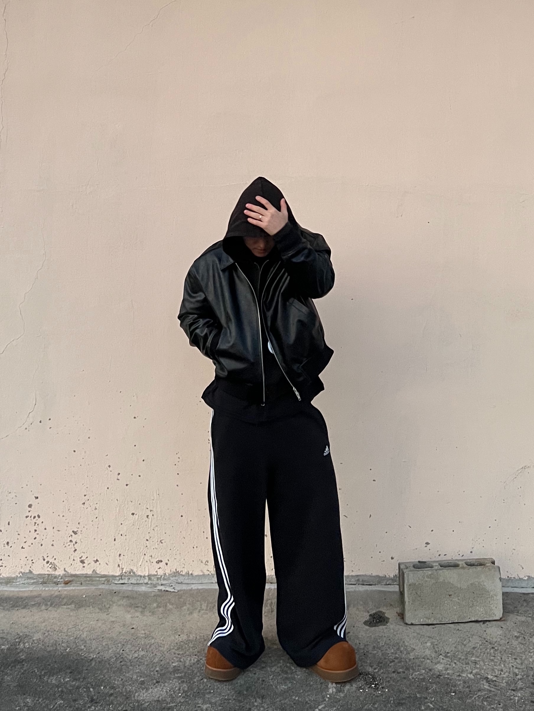 (W) Adidas Essentials 3-Stripes French Terry Wide Pants Black - KR Sizing, Farfromwhat Far Pin Button & Safety Pin 착용 스타일 - 3