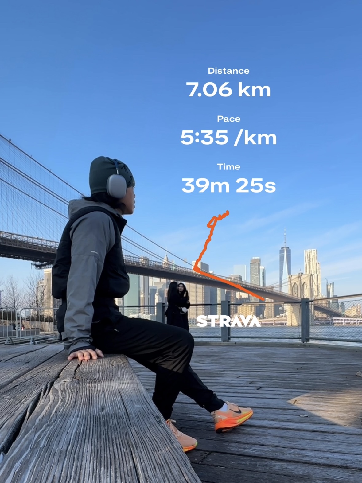 Nike Vomero 18 Orange Chalk Total Orange, Nike x MoMA Everyday Socks Pinksicle (Korean Ver.) 착용 스타일 - 4