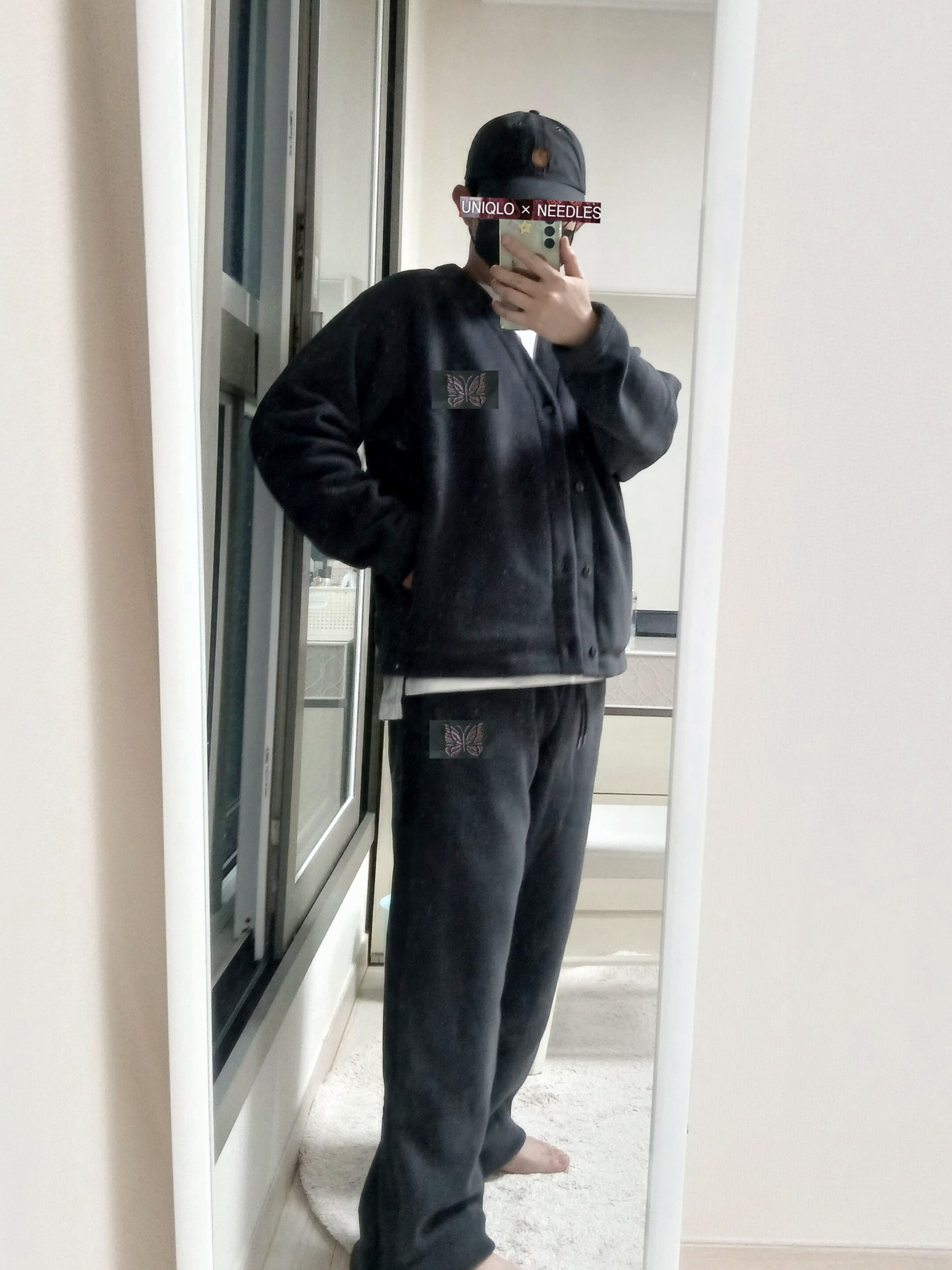 Fjallraven Helags Vidda Cap Dark Grey, Uniqlo x Needles Fleece Wide Pants Dark Gray - KR 착용 스타일 - 2