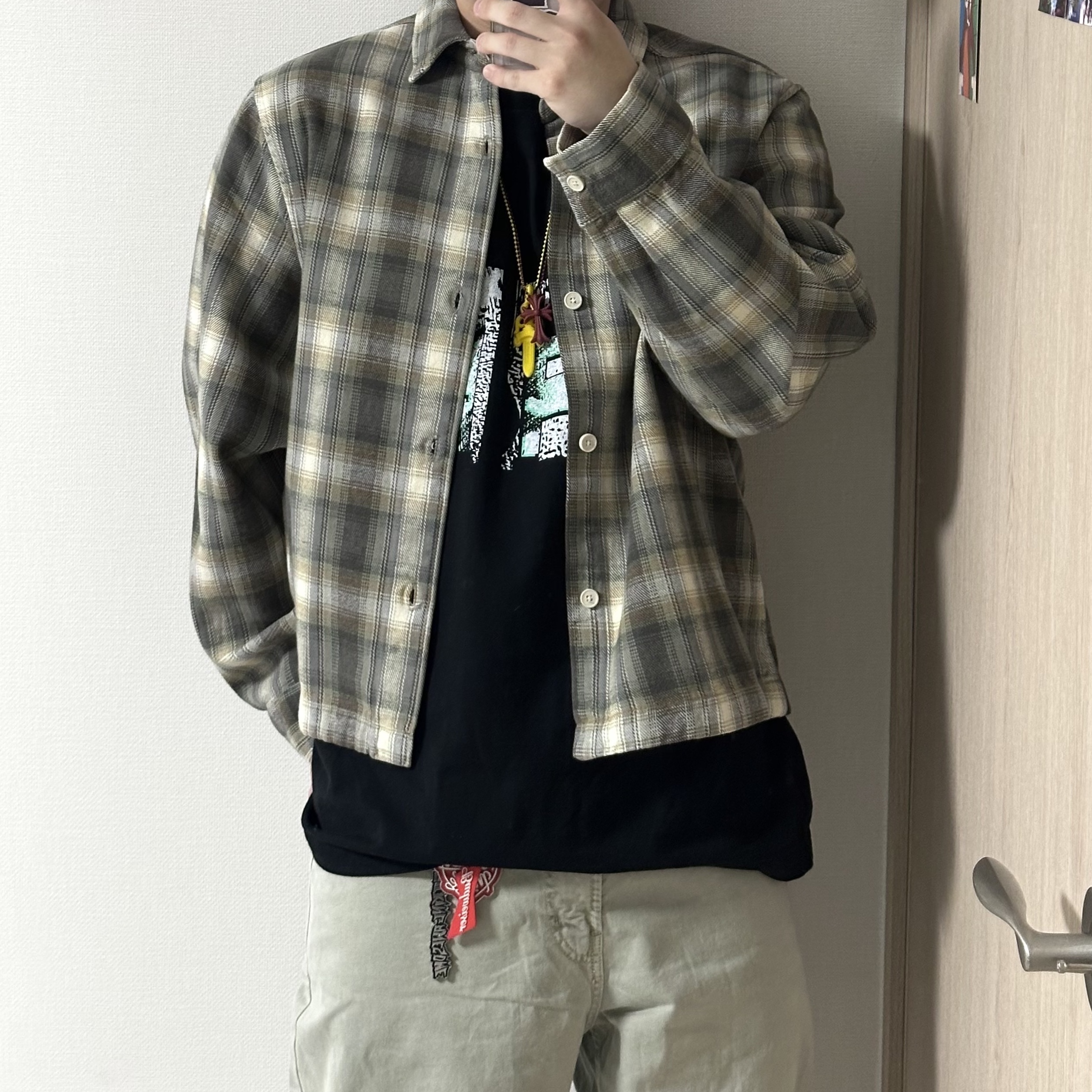 Chrome Hearts Silichrome CH Cross Pendant Dark Wine 2025, Chrome Hearts Silichrome Dagger Pendant Yellow 2023 ์ฐฉ์ฉ ์คํ์ผ - 1