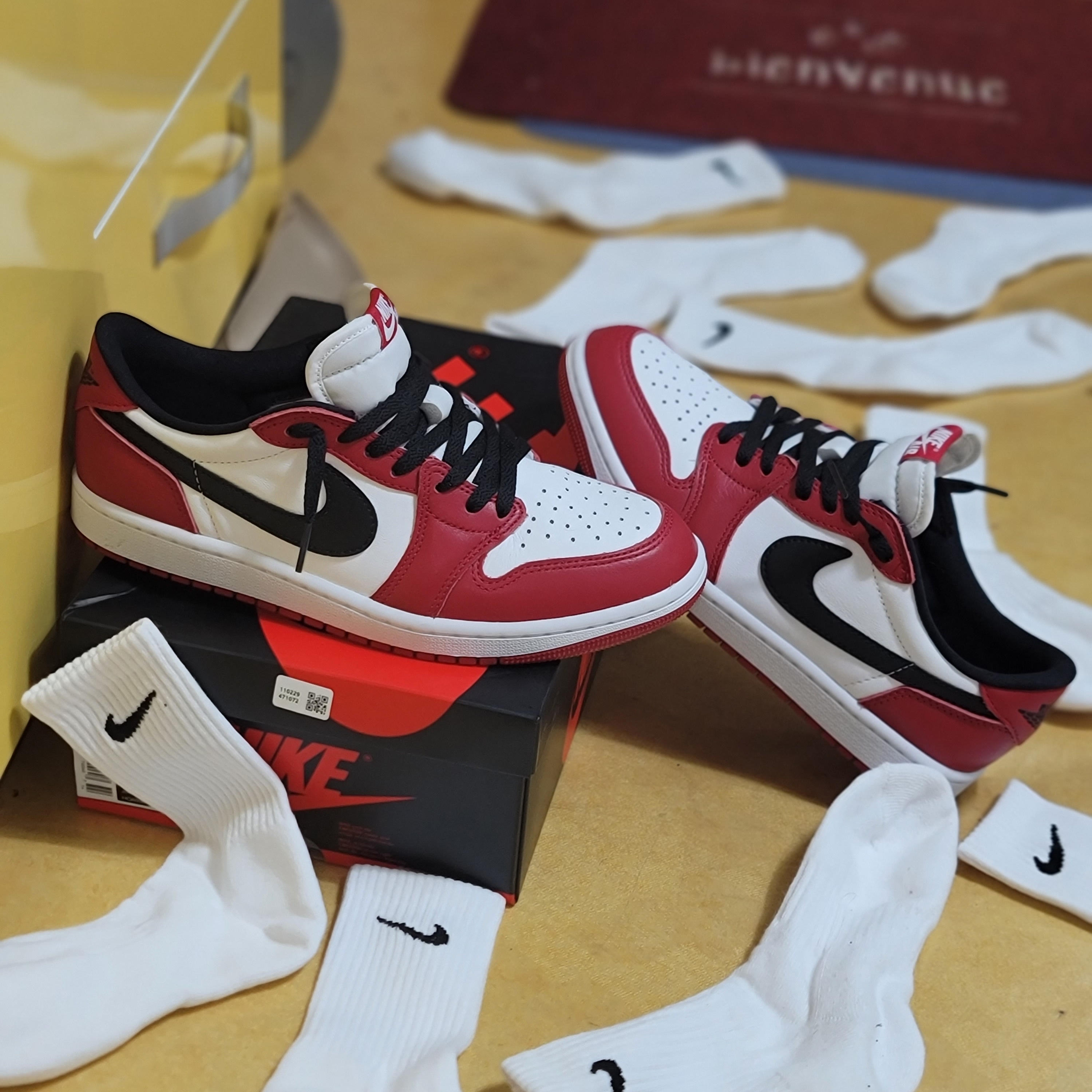 Jordan 1 Retro Low OG Chicago 착용 스타일 - 9