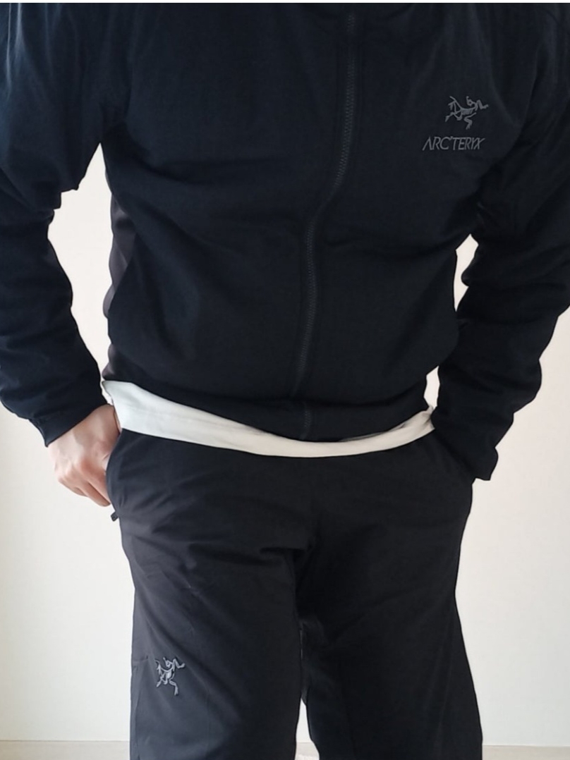 Arc'teryx Small Bird Cap Black, Arc'teryx Kragg SL Cotton LS Shirt White Light 착용 스타일 - 3