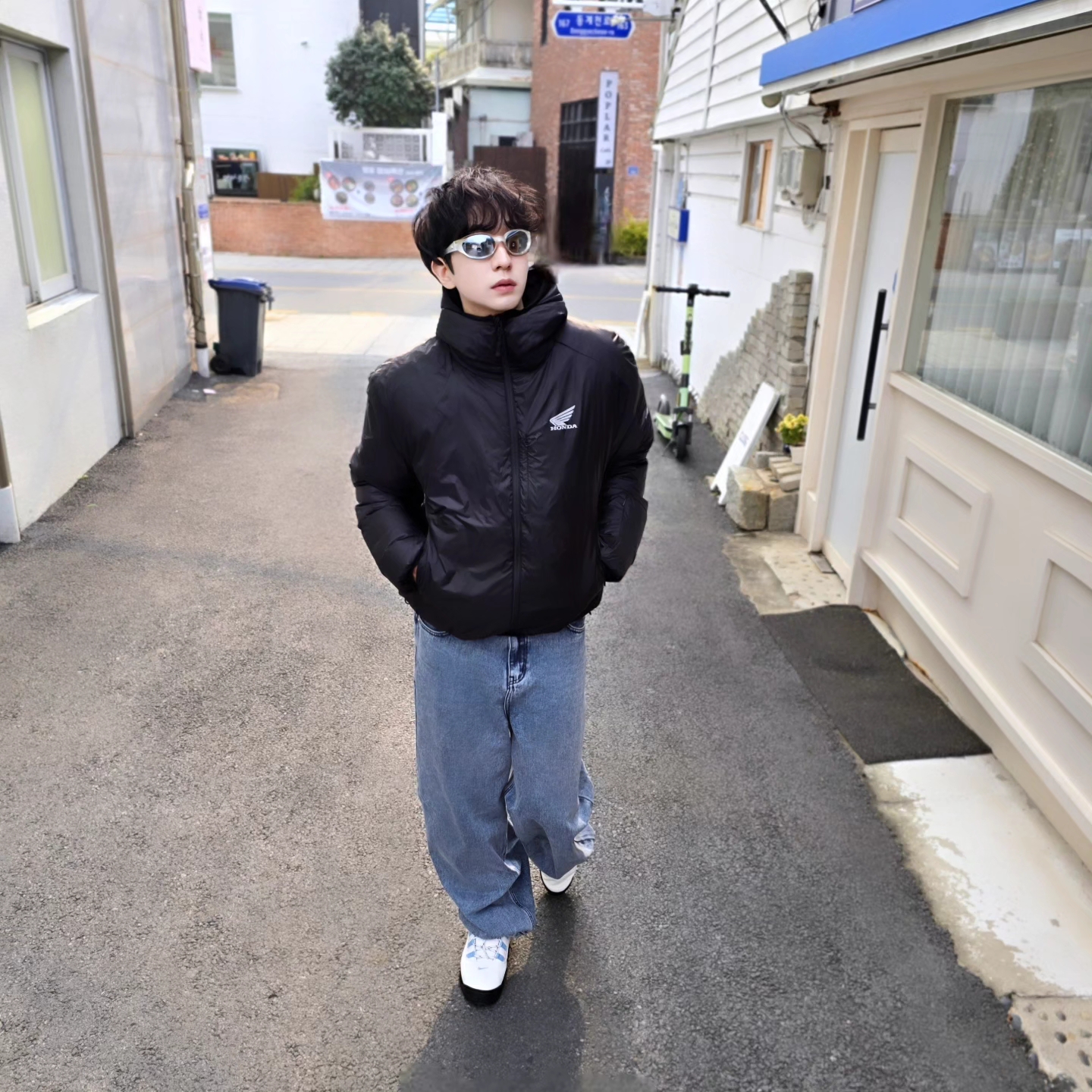 Honda H-Tech Non Quilting Hoodie Jacket Black, NOMANUAL Raw Vision Denim Pants White Blue 착용 스타일 - 1