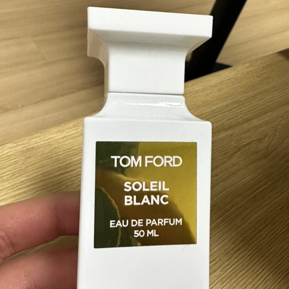 Tom Ford Eau De Soleil Blanc Eau De Toilette 50ml 착용 스타일