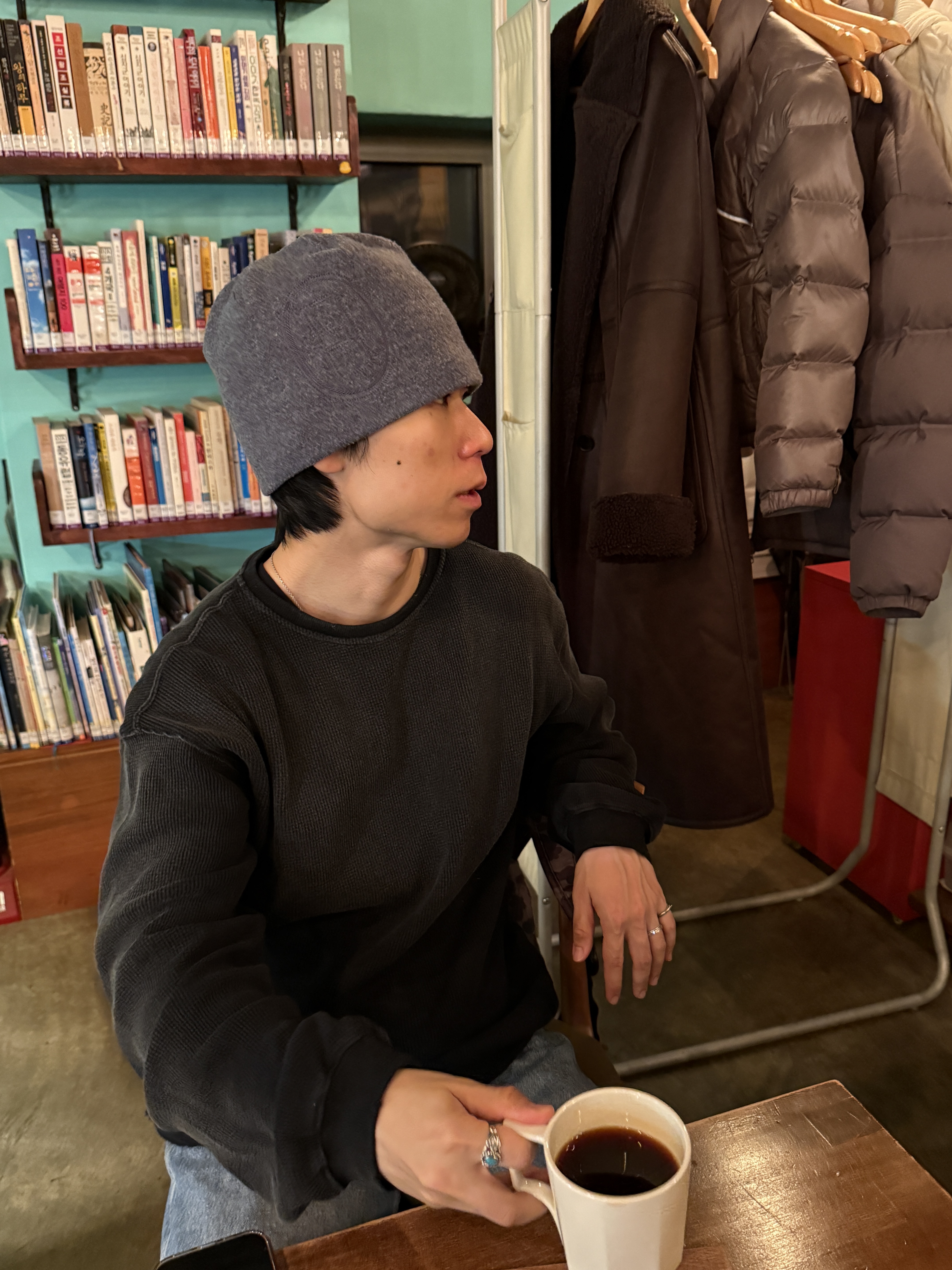 HEYSTE Vintage Thermal Long Sleeve Vintage Black 착용 스타일 - 2