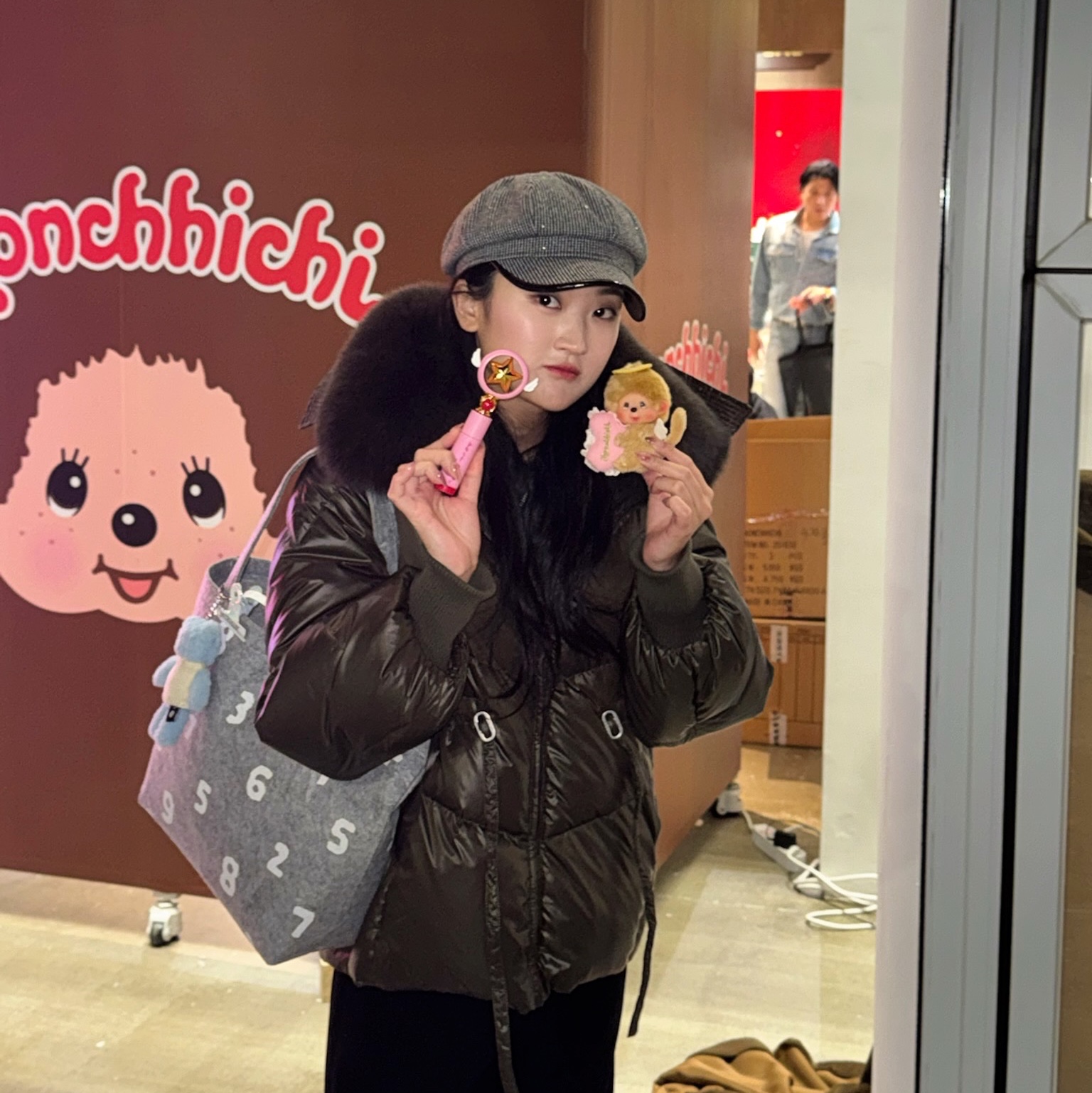 Monchhichi Love Happy Angel Monchhichi Big Head SS Keychain 착용 스타일 - 1