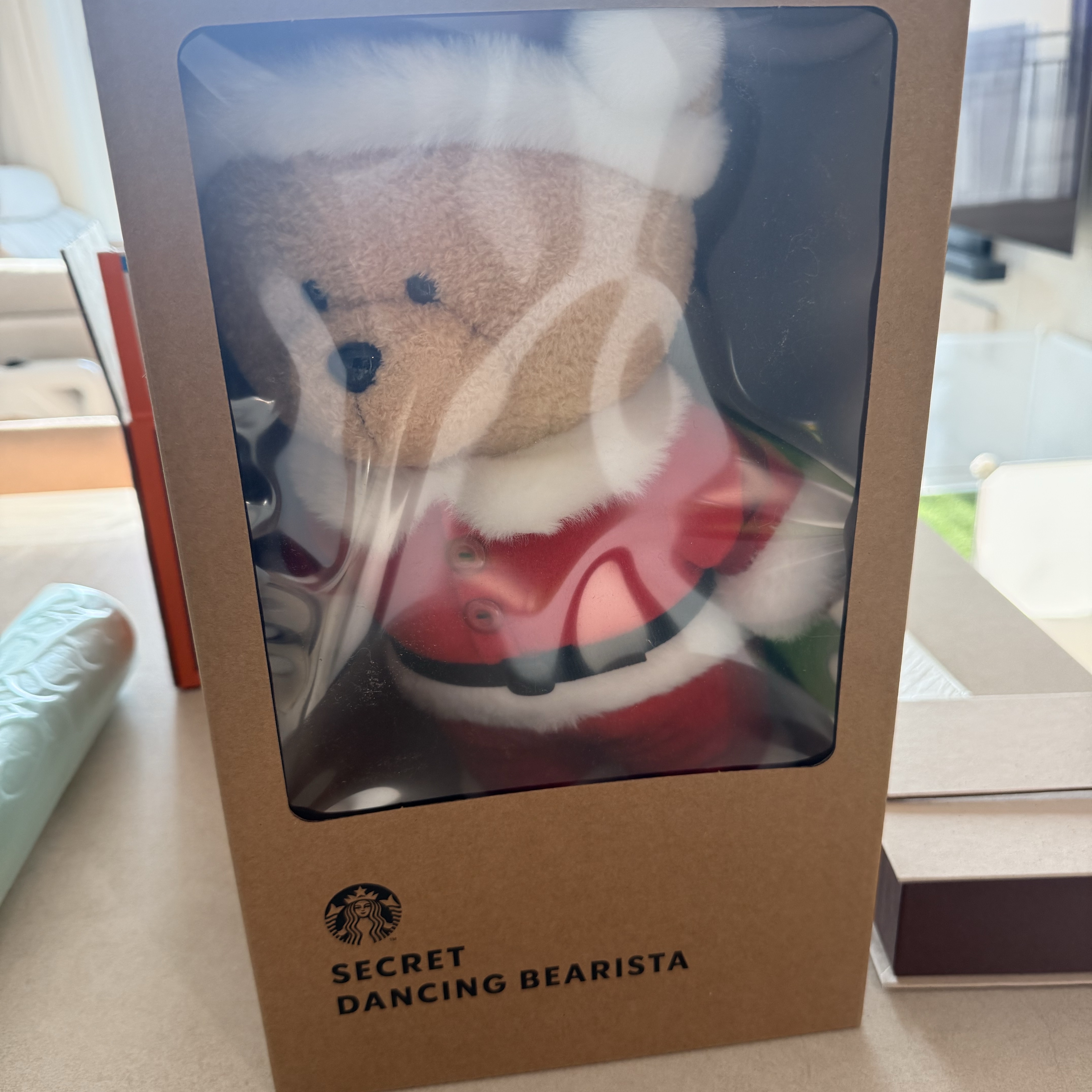 Starbucks Secret Dancing Bearista 착용 스타일 - 2
