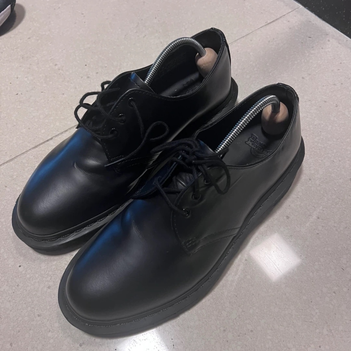 Dr. Martens 1461 Mono Black 착용 스타일