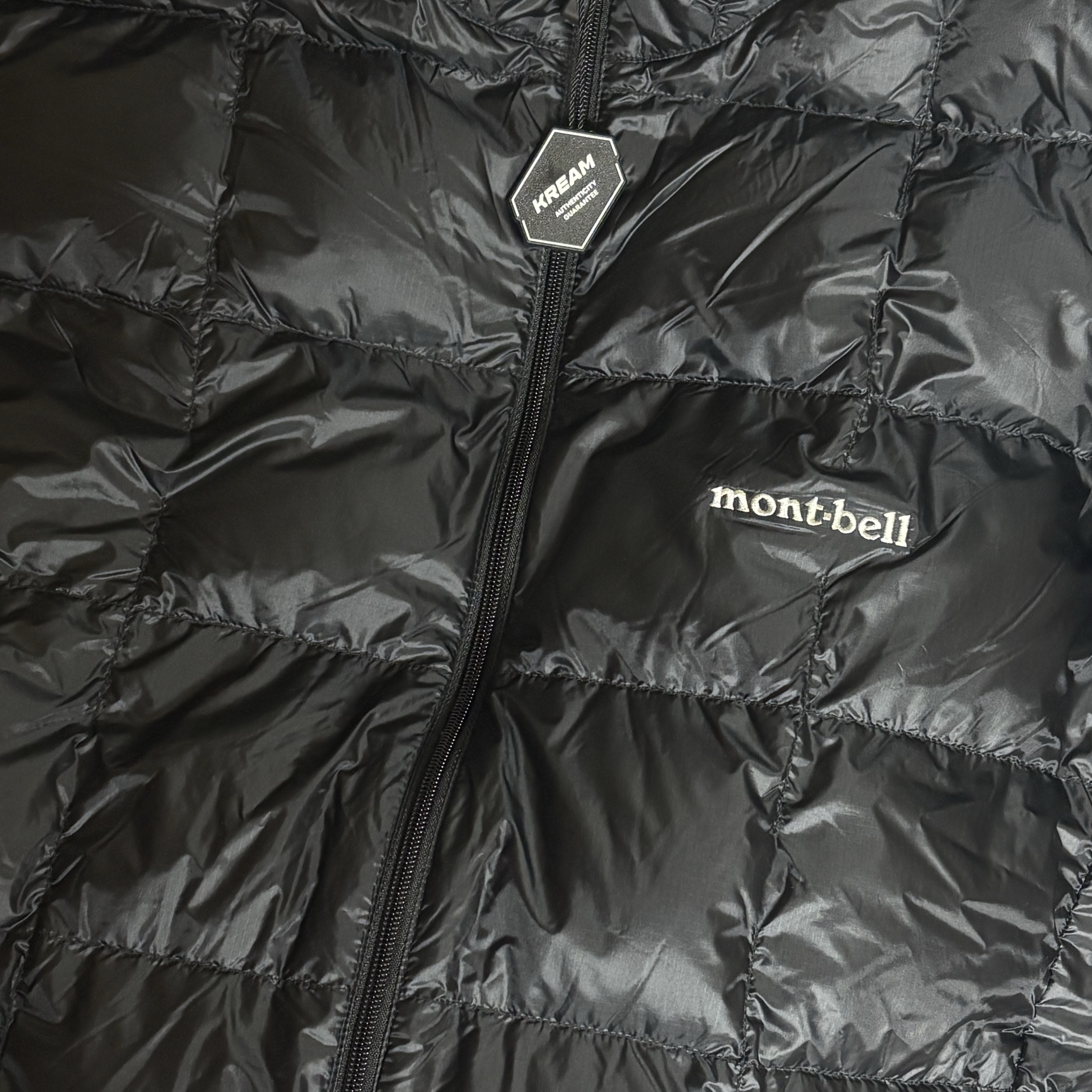 Montbell Superior Down Jacket Black 착용 스타일