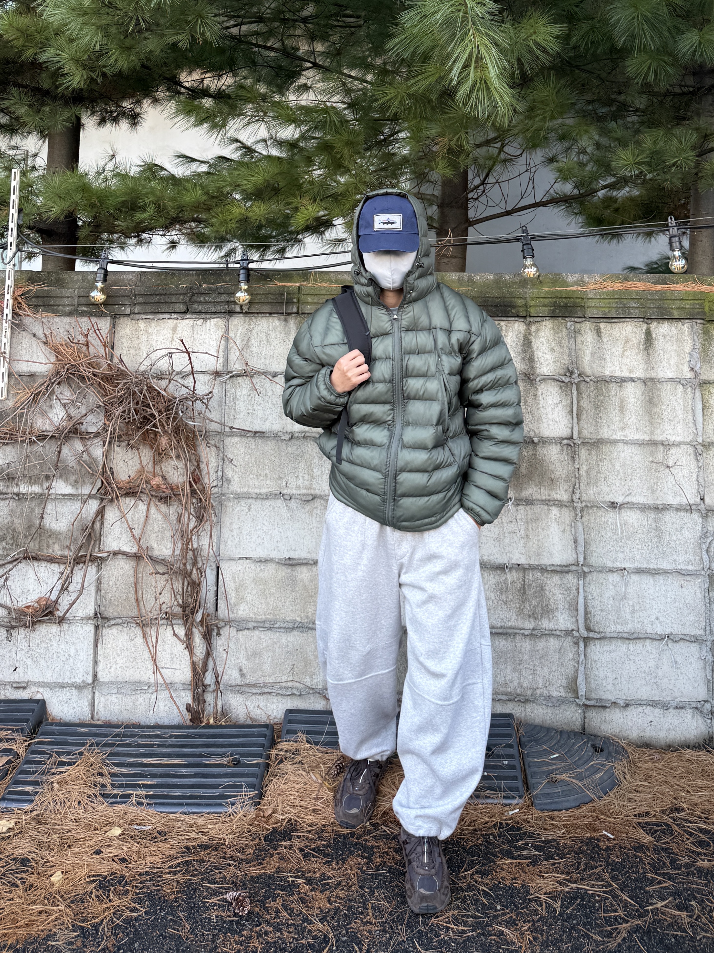Patagonia P-6 Label Trad Cap Utility Blue, Patagonia P-6 Label Trad Cap Navy 착용 스타일 - 2