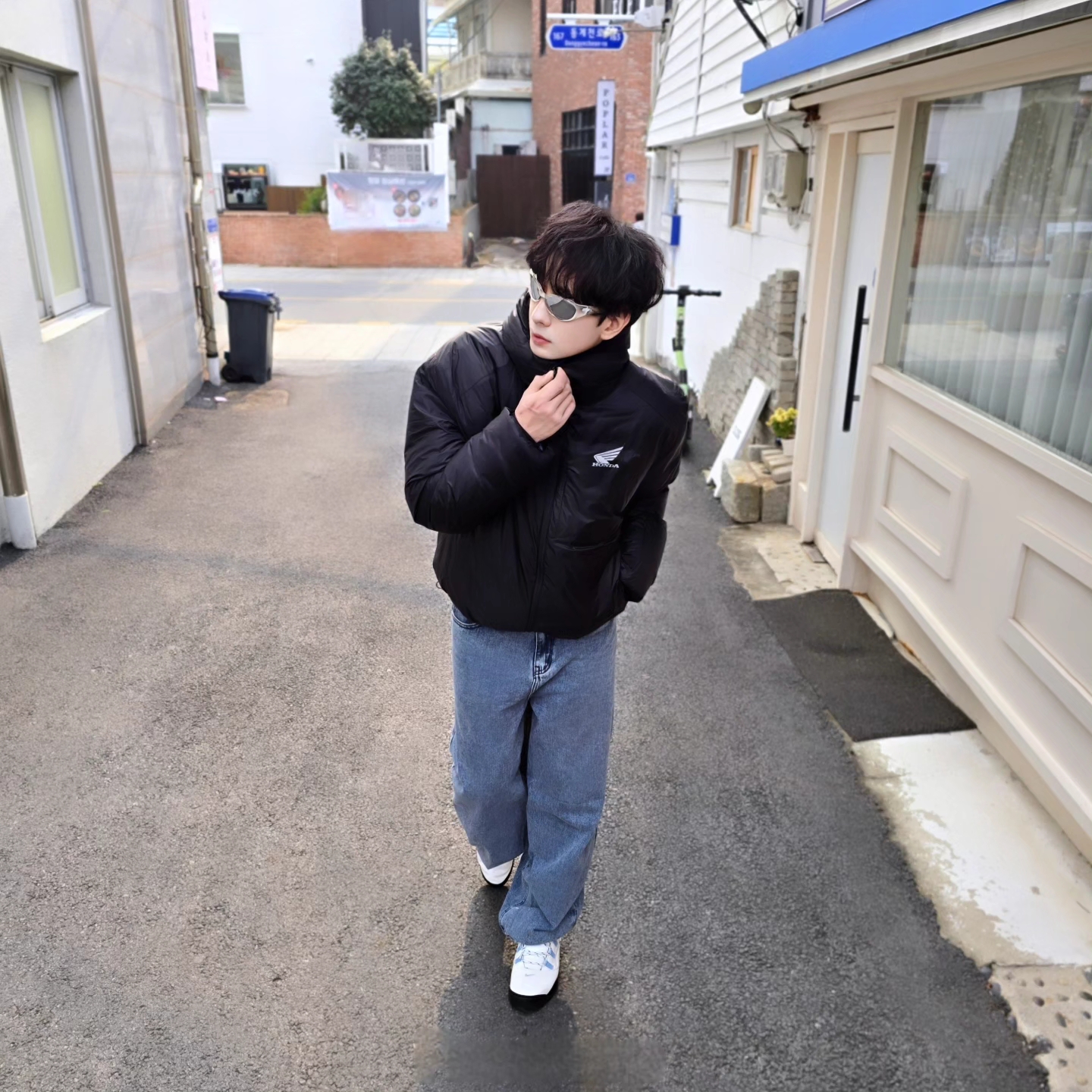 Honda H-Tech Non Quilting Hoodie Jacket Black, NOMANUAL Raw Vision Denim Pants White Blue 착용 스타일 - 2