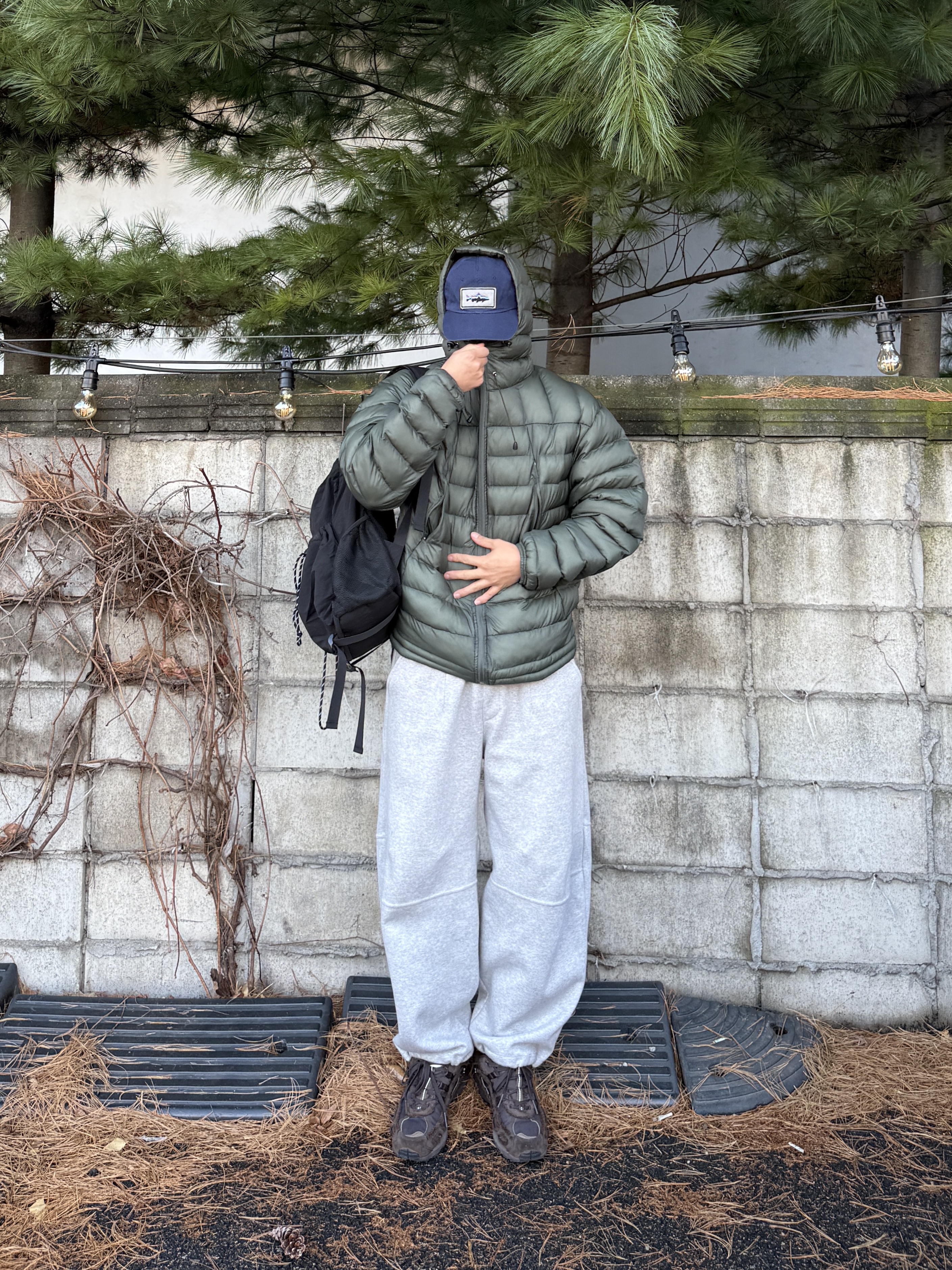 Patagonia P-6 Label Trad Cap Utility Blue, Patagonia P-6 Label Trad Cap Navy 착용 스타일 - 3