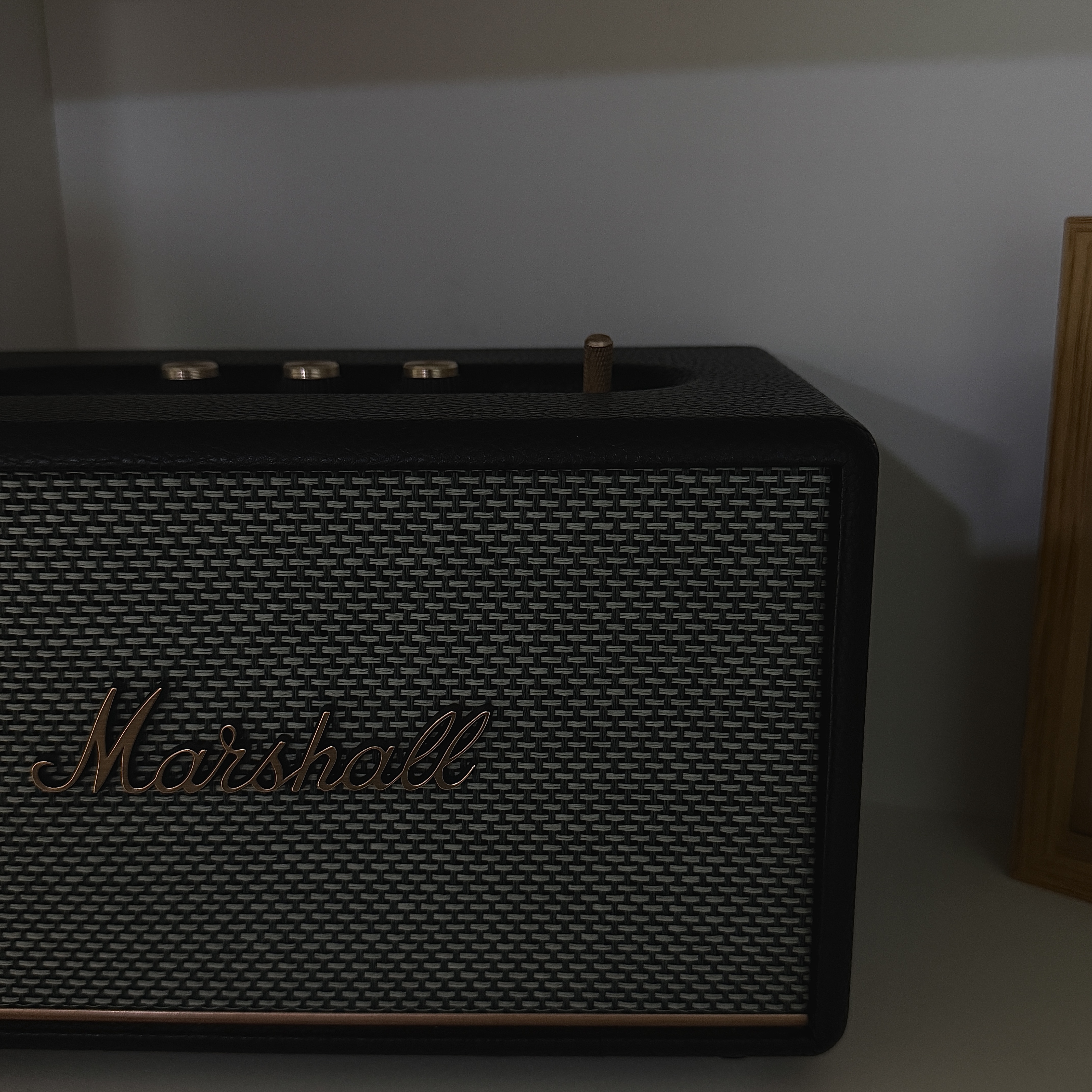 [7% 적립] Marshall Acton III Black (Sovico AV Ver.) 착용 스타일