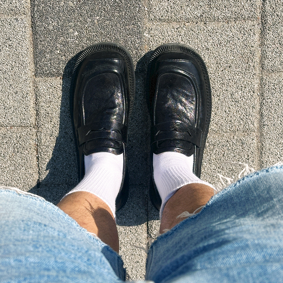 PENNY PLATE M/W Crease Project Loafer 착용 스타일