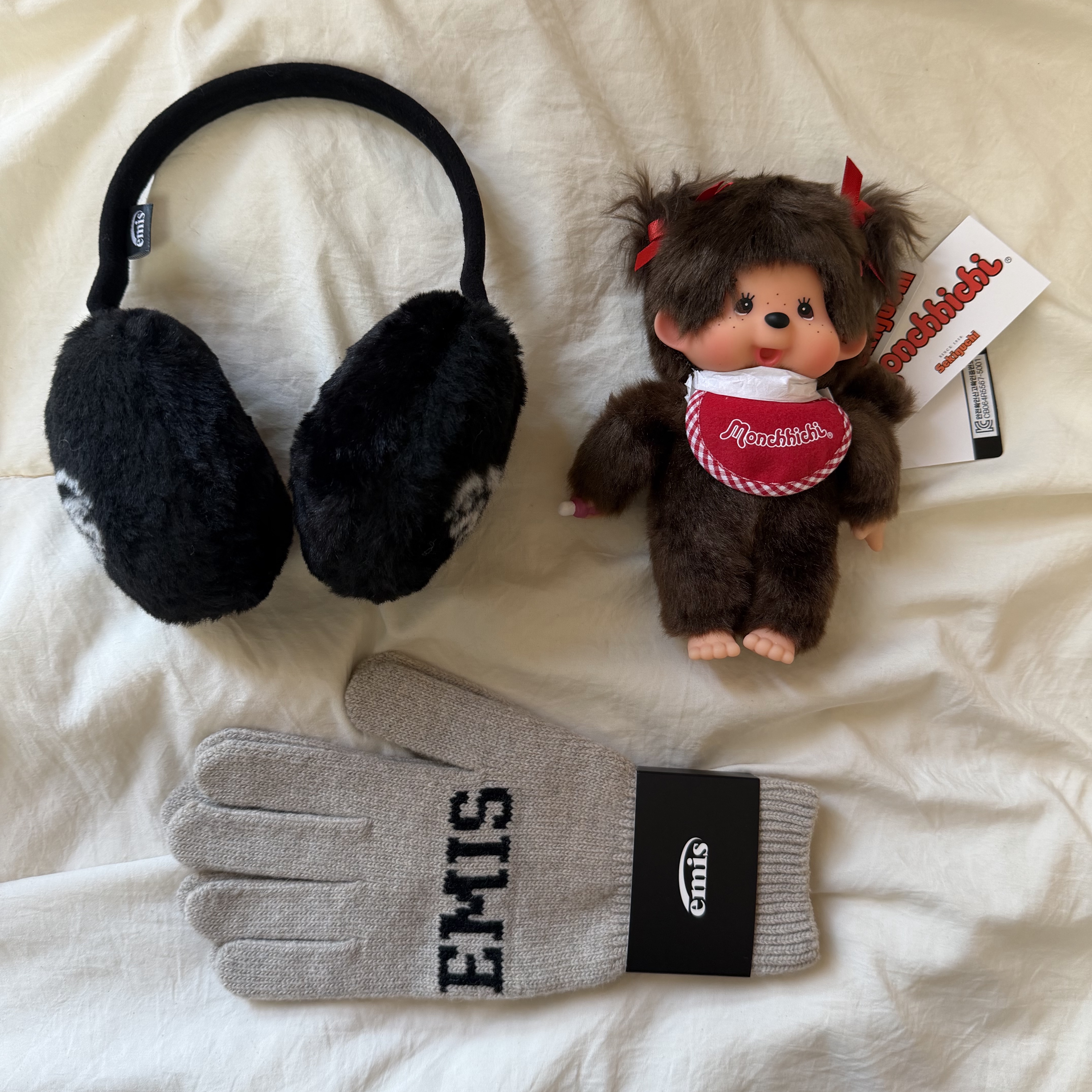 Emis Logo Jacquard Ear Muff Black (Renewal Ver.), Emis Logo Finger Gloves Oatmeal Melange 착용 스타일