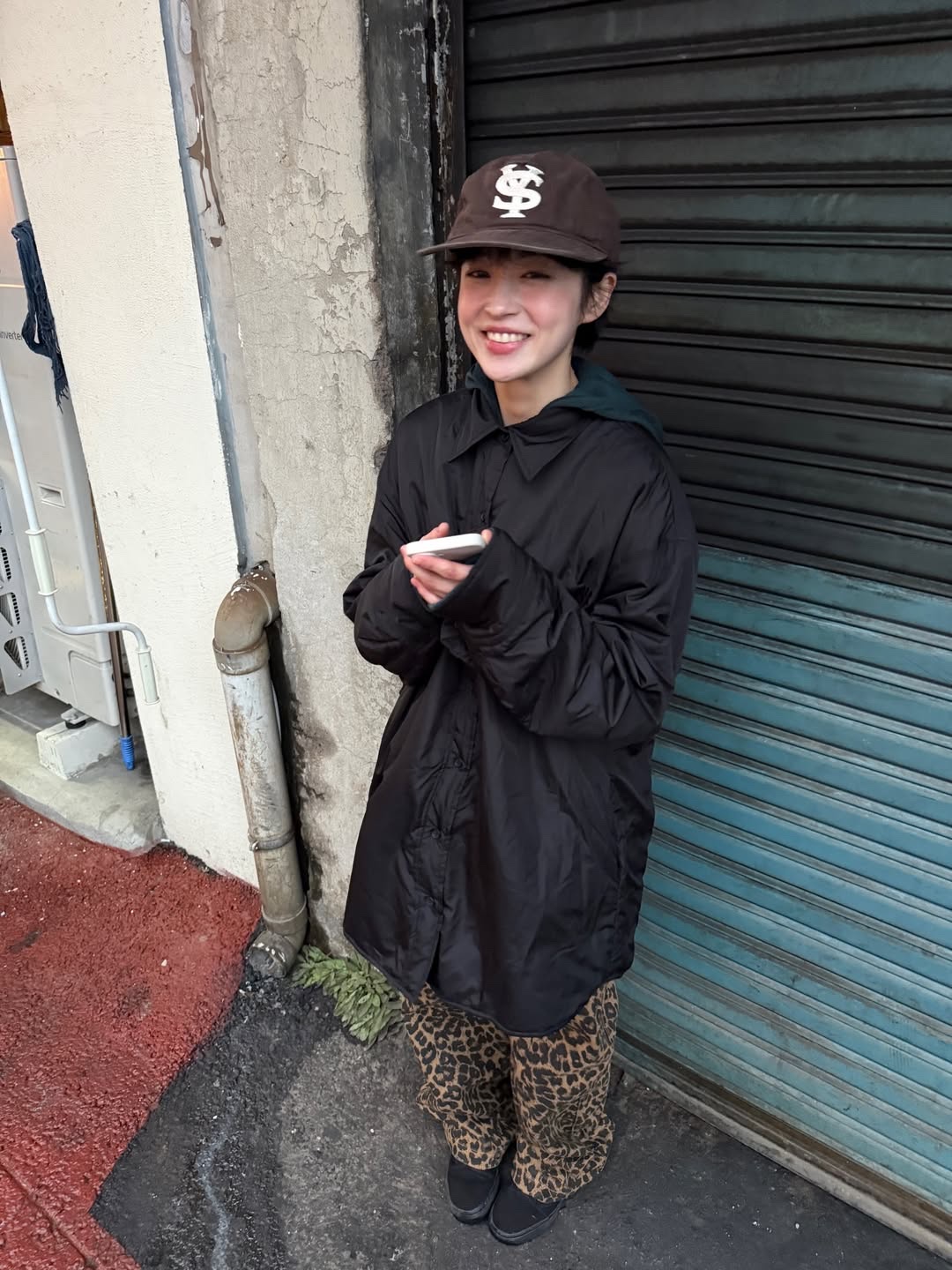Sunday Ceremony Sy Logo 5 Panel Cotton Cap - Brown 착용 스타일 - 3