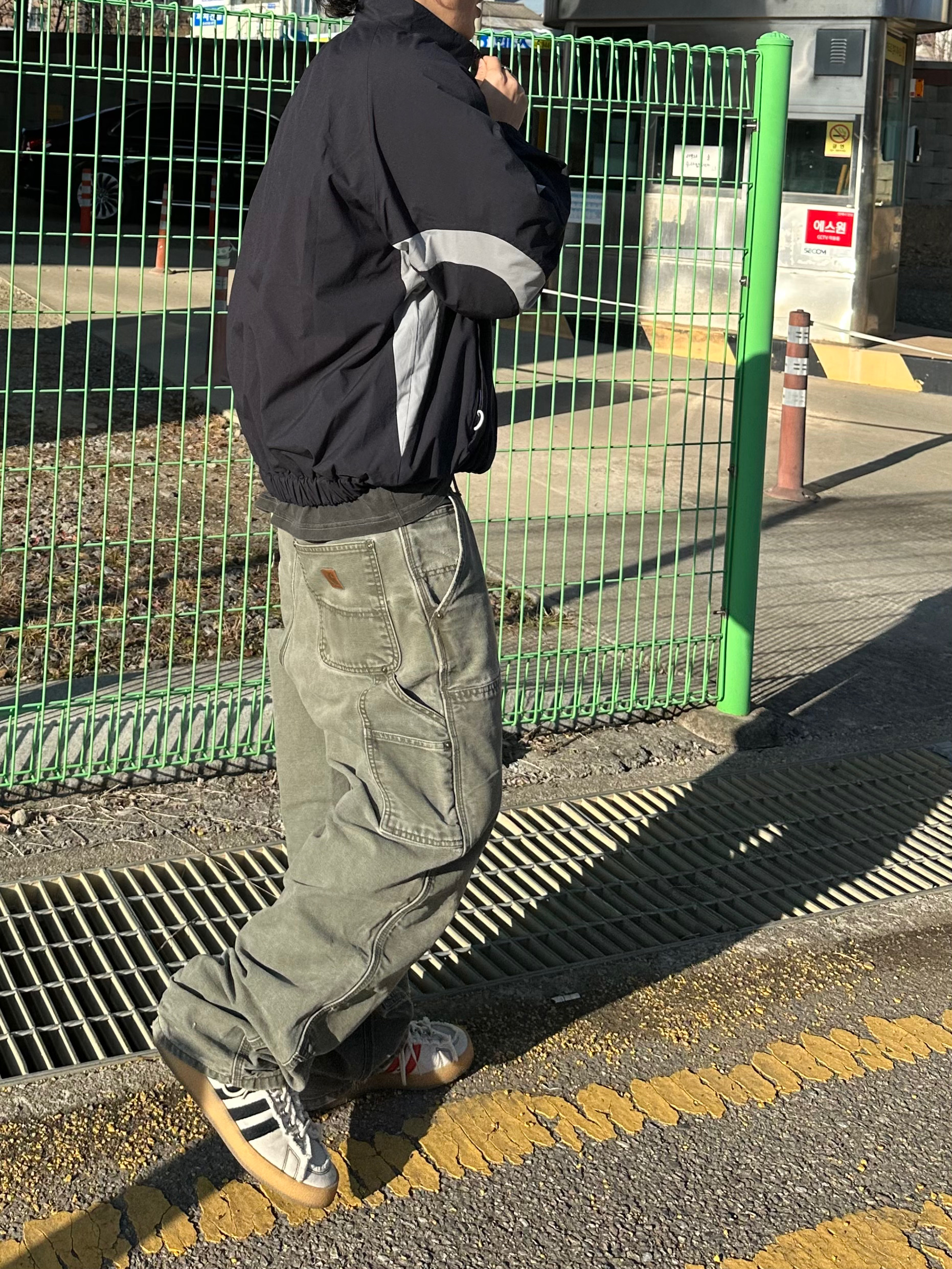 Adidas x Song for the Mute Campus 80s Bliss Core Black, Peaceminusone x 2025 MAMA Awards Peacemamaone Cap Mesh 착용 스타일 - 2