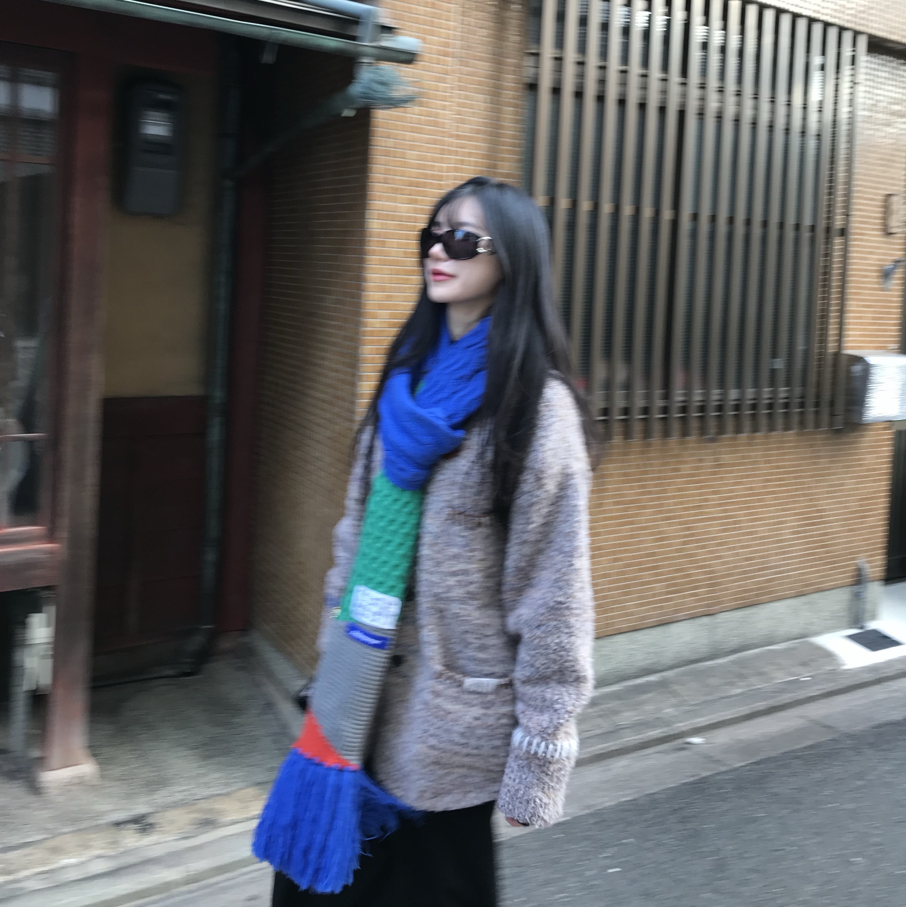 Balenciaga X-Pander Sneakers Blue Silver 착용 스타일 - 3