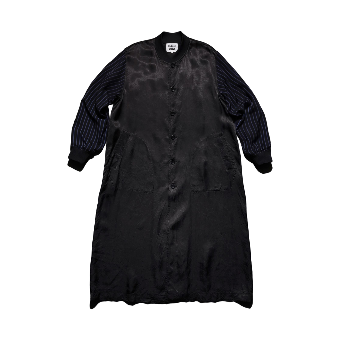 CDG x 지드래곤 위버멘쉬 CDGDC 클래식 스태프 코트 블랙(CDG x G-DRAGON Ubermensch CDGDC Classic Staff Coat Black)