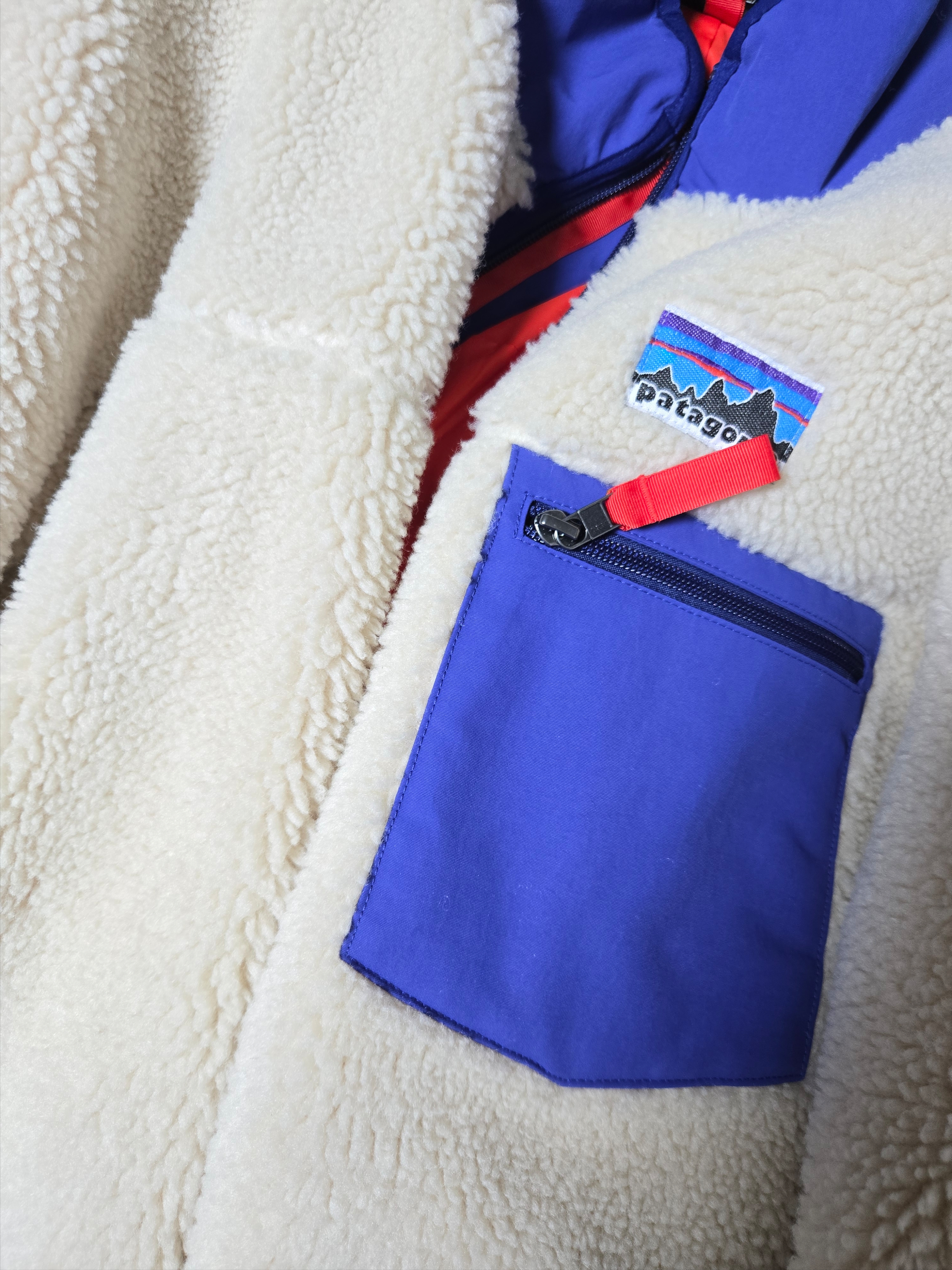 Patagonia Classic Retro-X Fleece Jacket Dark Natural 착용 스타일