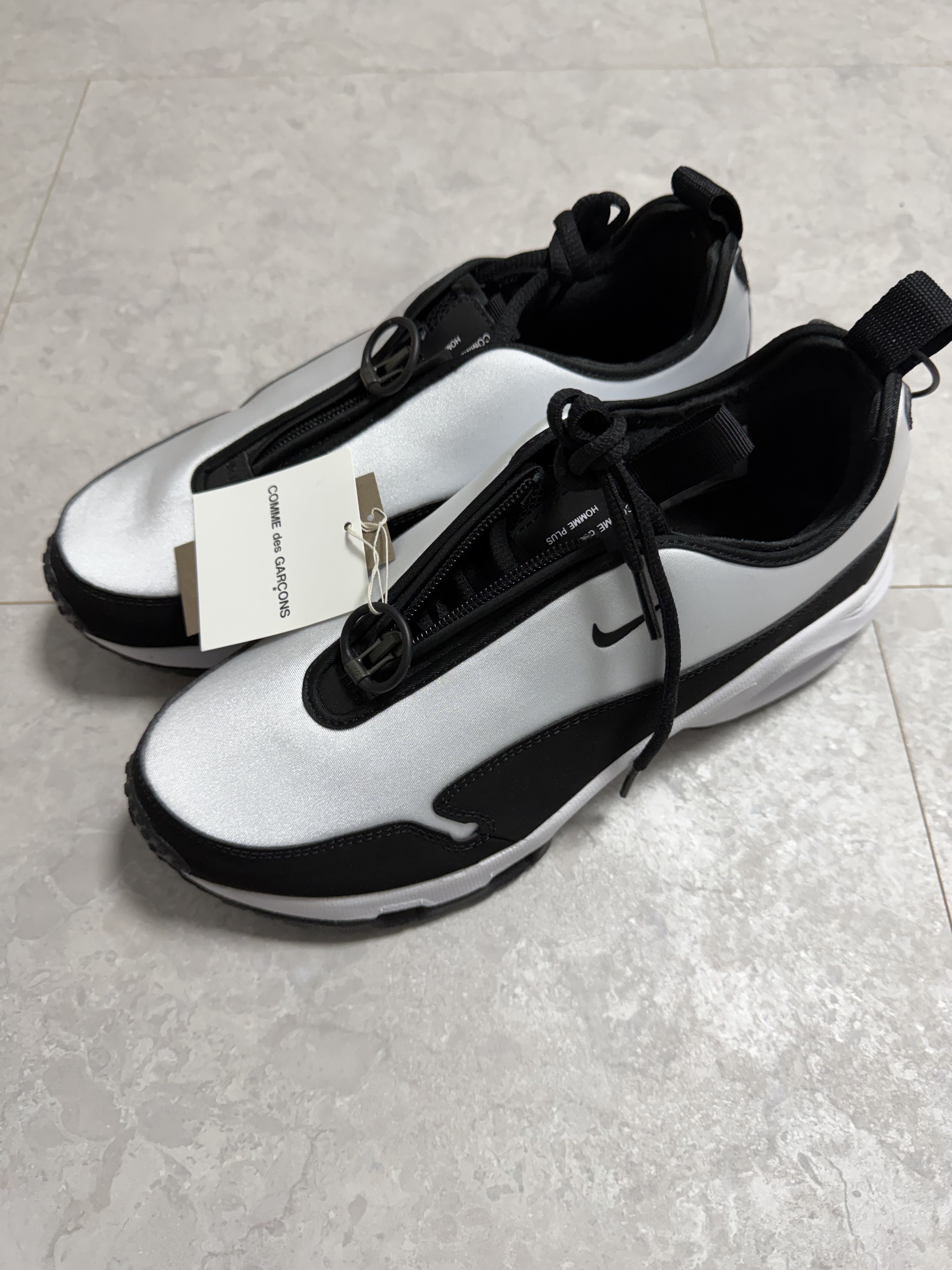 Nike x Comme des Garcons Homme Plus Air Max Sunder SP White Black 착용 스타일