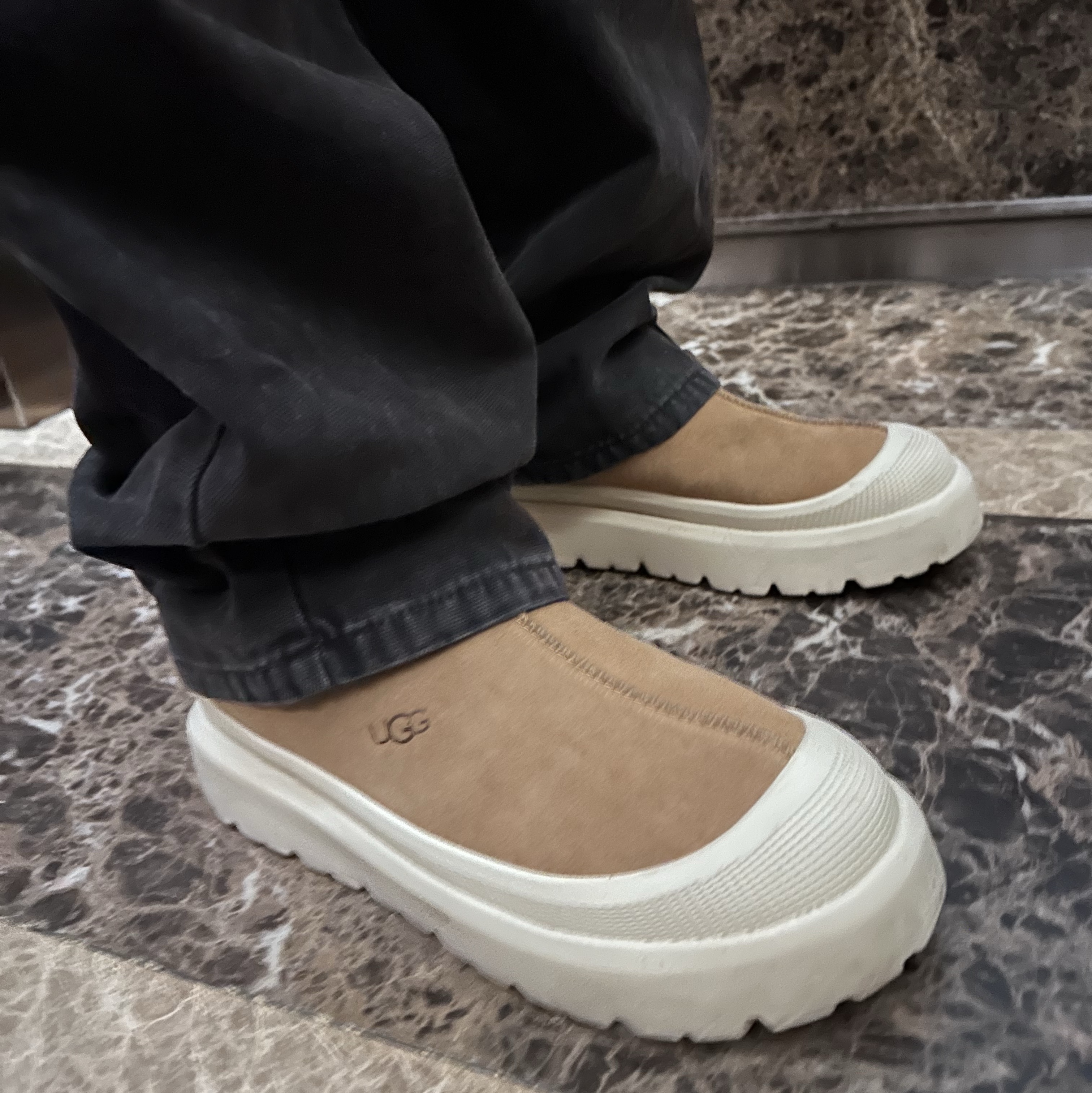 Gentle Monster x Maison Margiela MM114 Black Clear, The North Face White Label Novelty Nuptse Down Jacket P Gold 착용 스타일 - 3