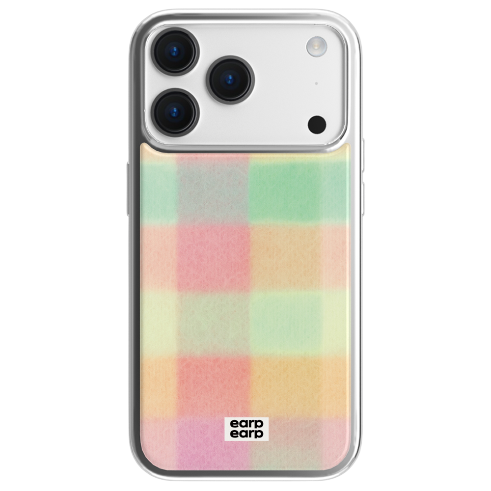 E2512_0016_2 earpearp Pastel Check Pink Epoxy Case Silver MagSafe