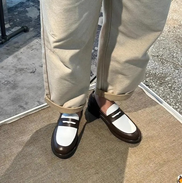 PENNY PLATE Men Loafer Brown Low 착용 스타일 - 1
