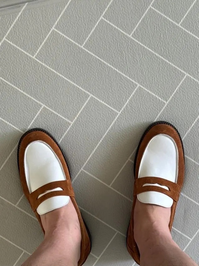PENNY PLATE Men Suede Loafer Brown Low 착용 스타일