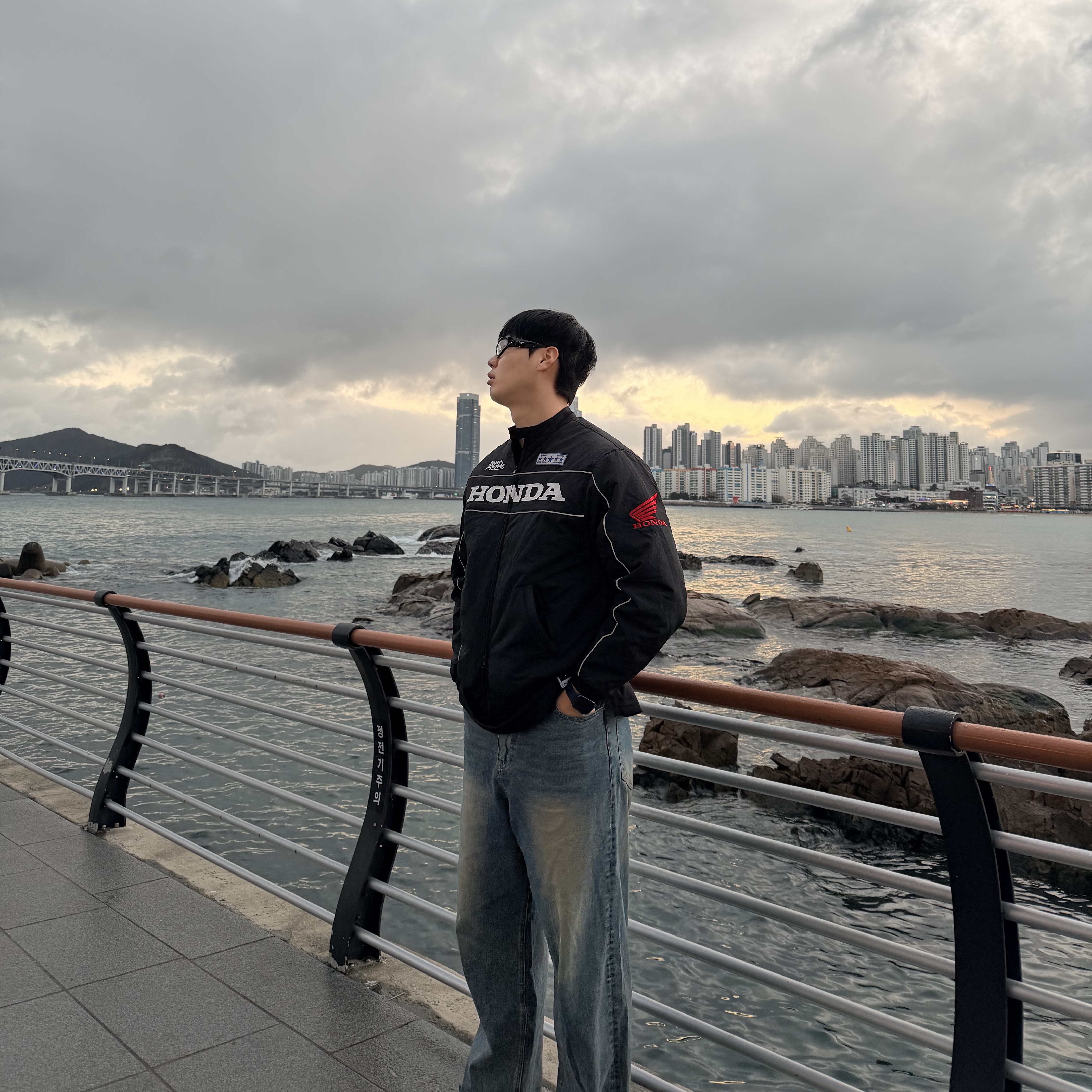 Honda Piping Motorcycle Blouson Jacket Black 착용 스타일 - 3