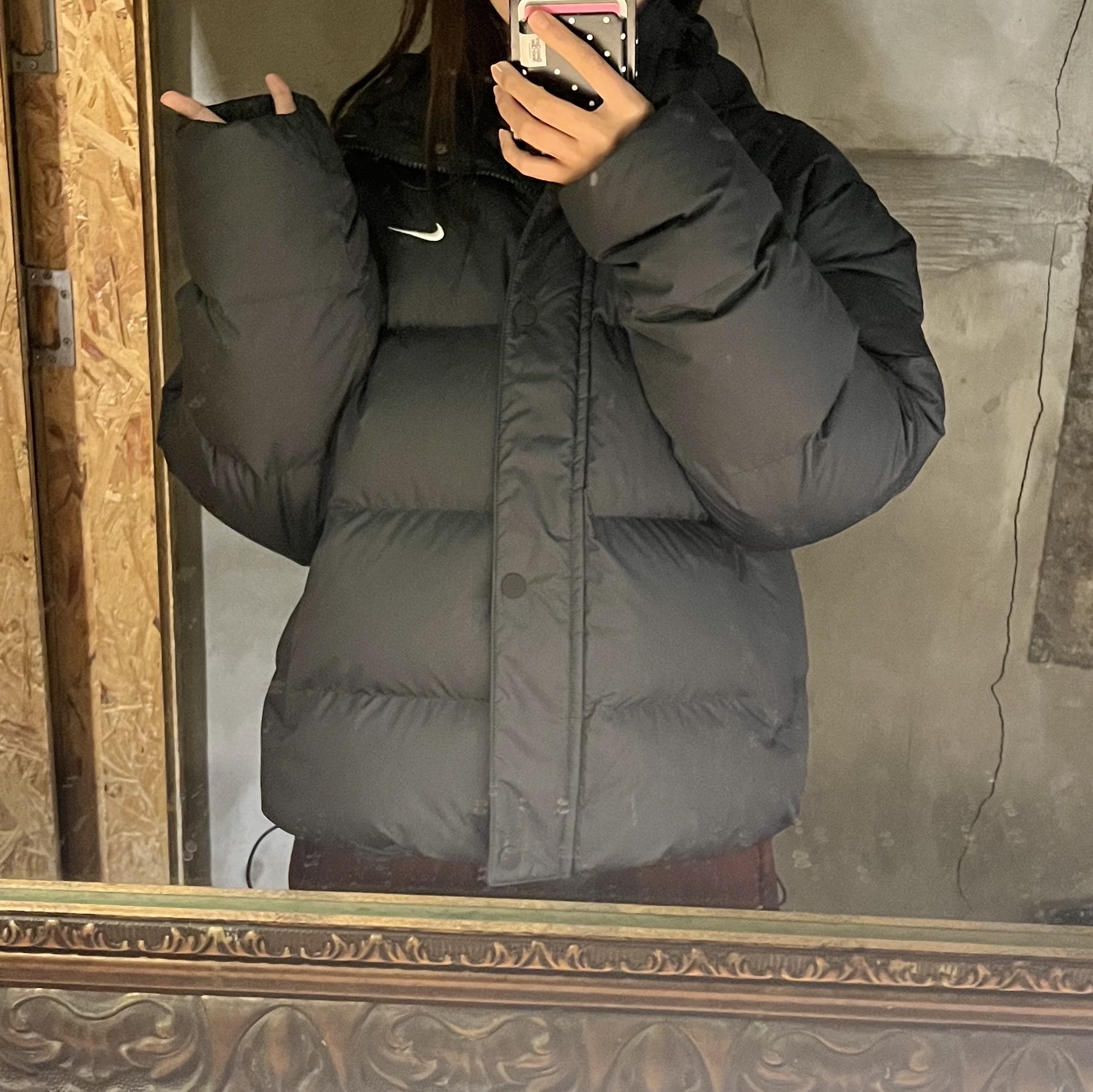 (W) Nike NSW Metro Therma-Fit Loose Fit Hooded Padded Jacket Black White 착용 스타일