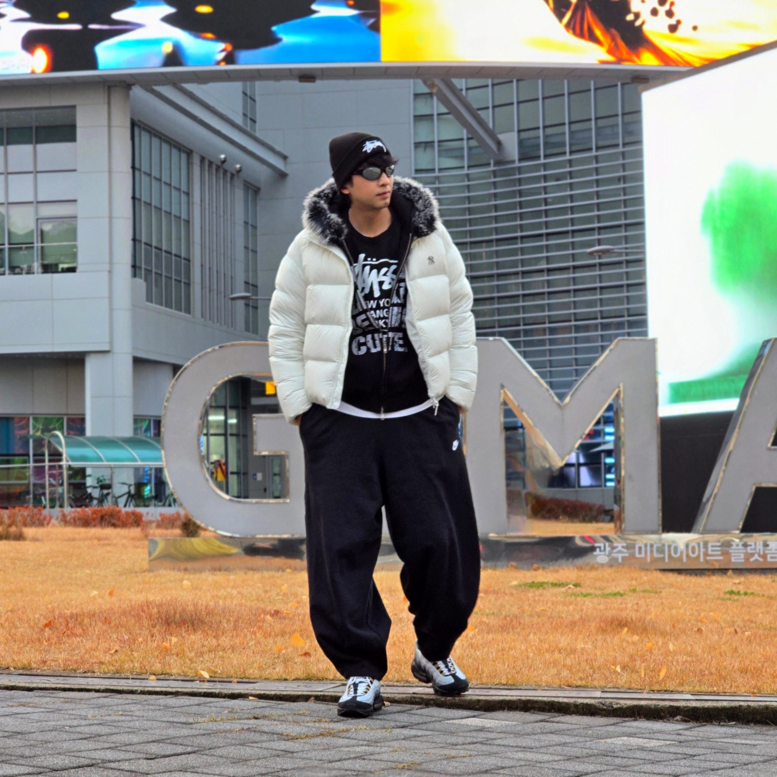Stussy Big Stock Cuff Beanie Black, Stussy Big Stock Cuff Beanie Black 착용 스타일 - 5