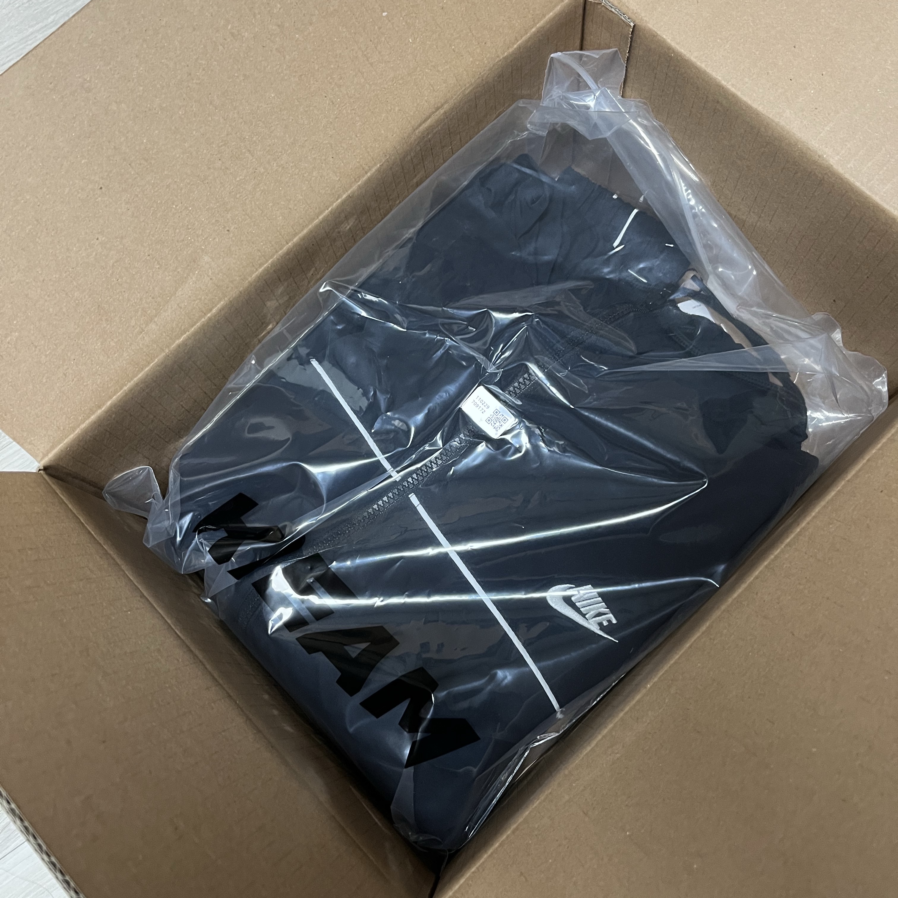 Nike Club Hooded Jacket Black White - Asia 착용 스타일