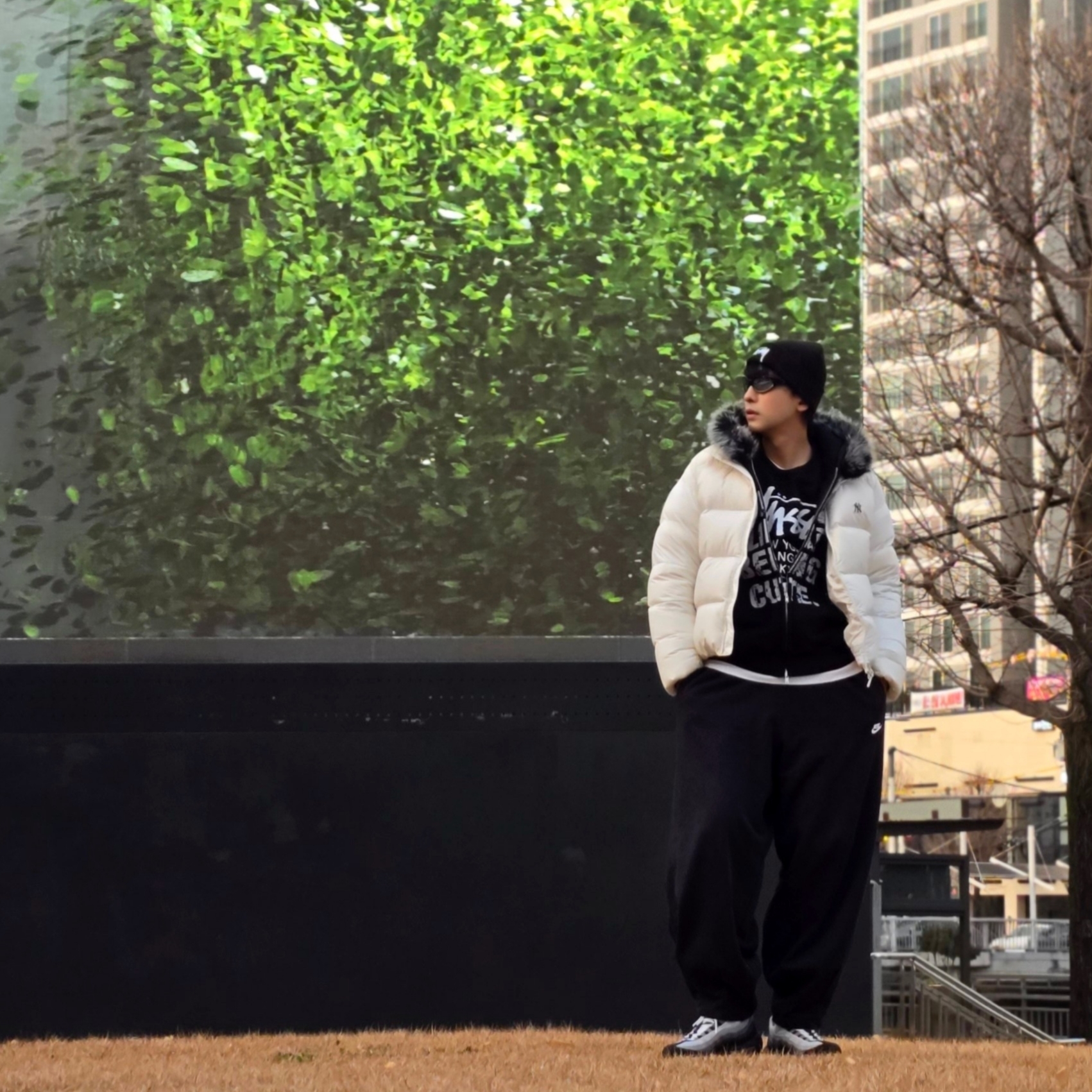 Stussy Big Stock Cuff Beanie Black, Stussy Big Stock Cuff Beanie Black 착용 스타일 - 1