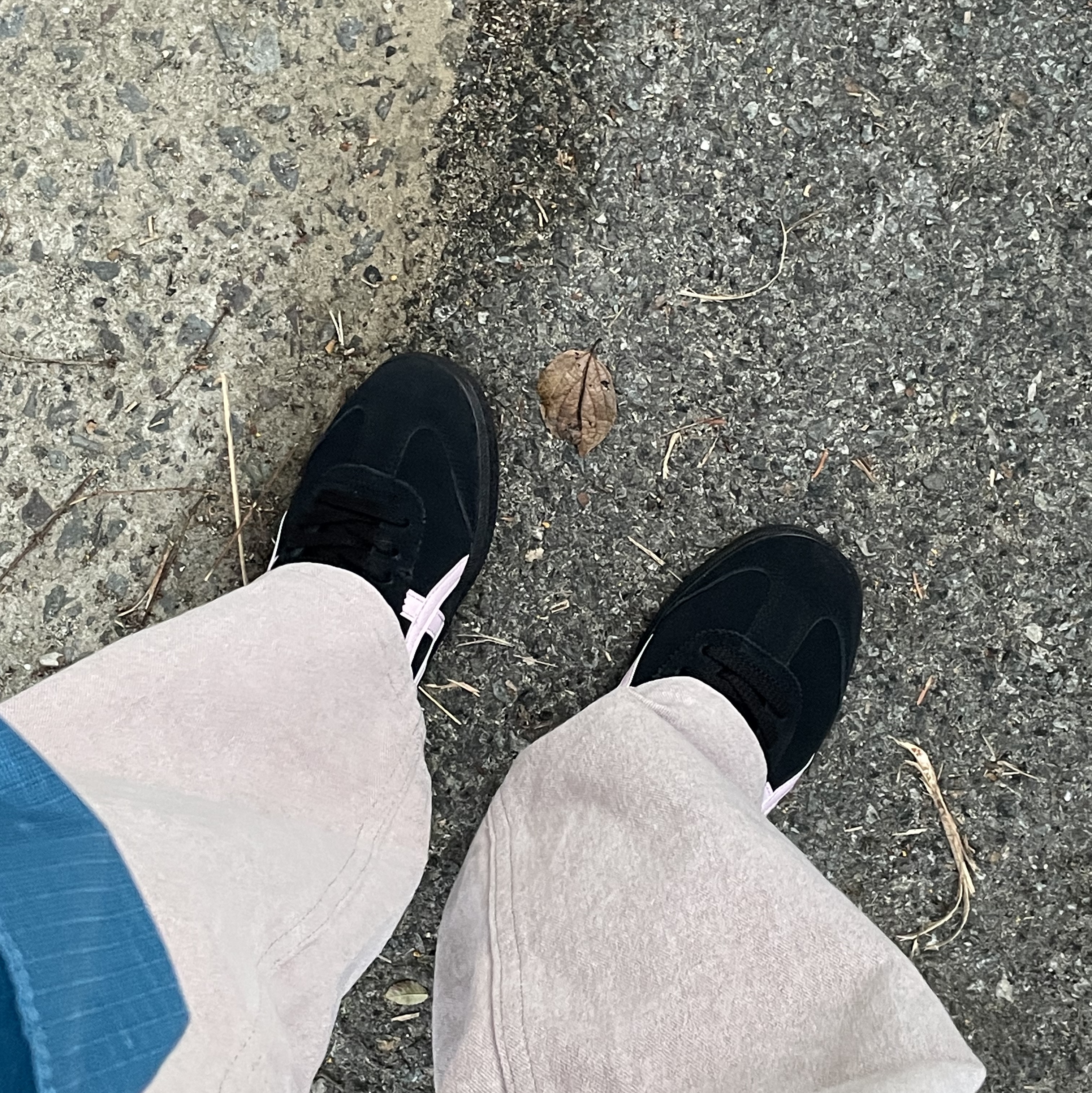 (W) Onitsuka Tiger Tokuten Black Pink 착용 스타일
