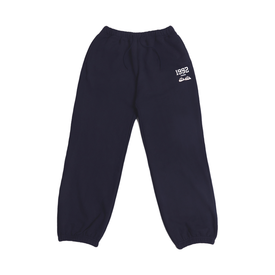 댄꼼마 x 짱구 1992 얼굴자수 스웨트팬츠 네이비(DANCOMMA x Crayon Shin Chan 1992 Face Embroidered Sweatpants Navy)