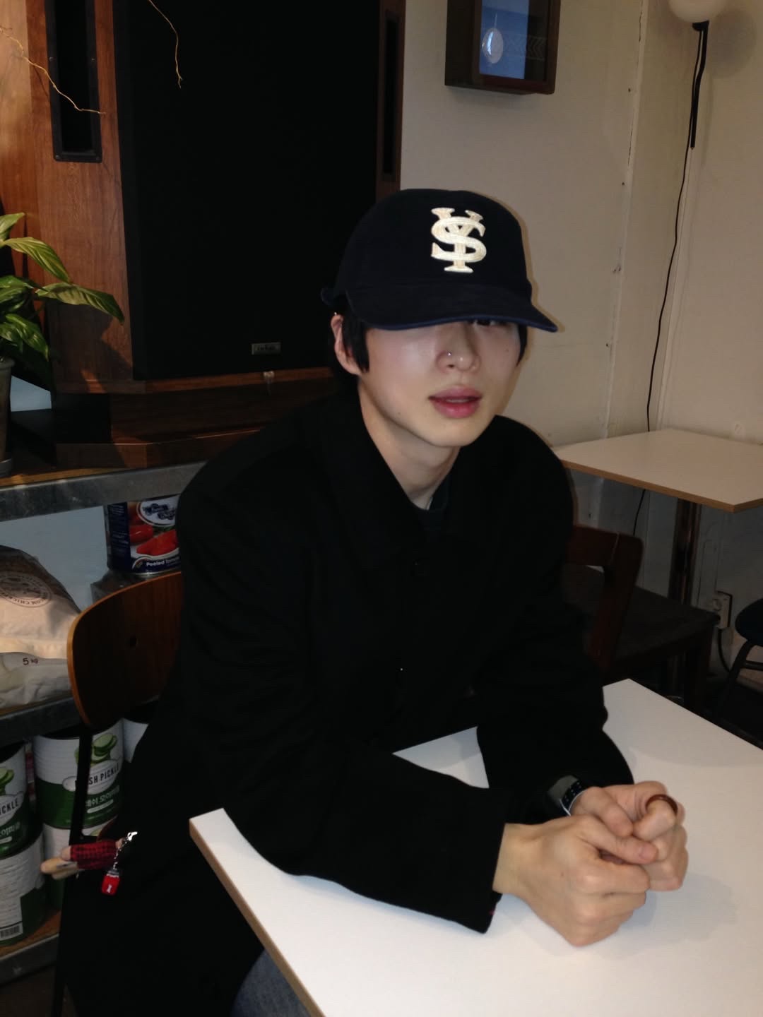 Sunday Ceremony Sy Logo 5 Panel Cotton Cap - Navy 착용 스타일 - 1