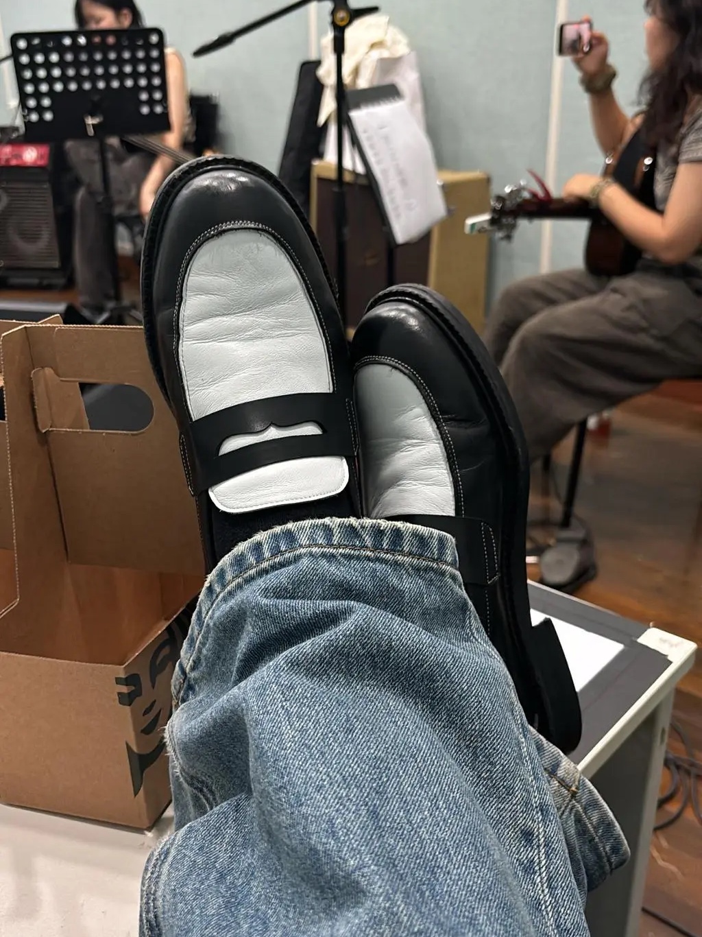 PENNY PLATE Men Loafer Basic Low 착용 스타일