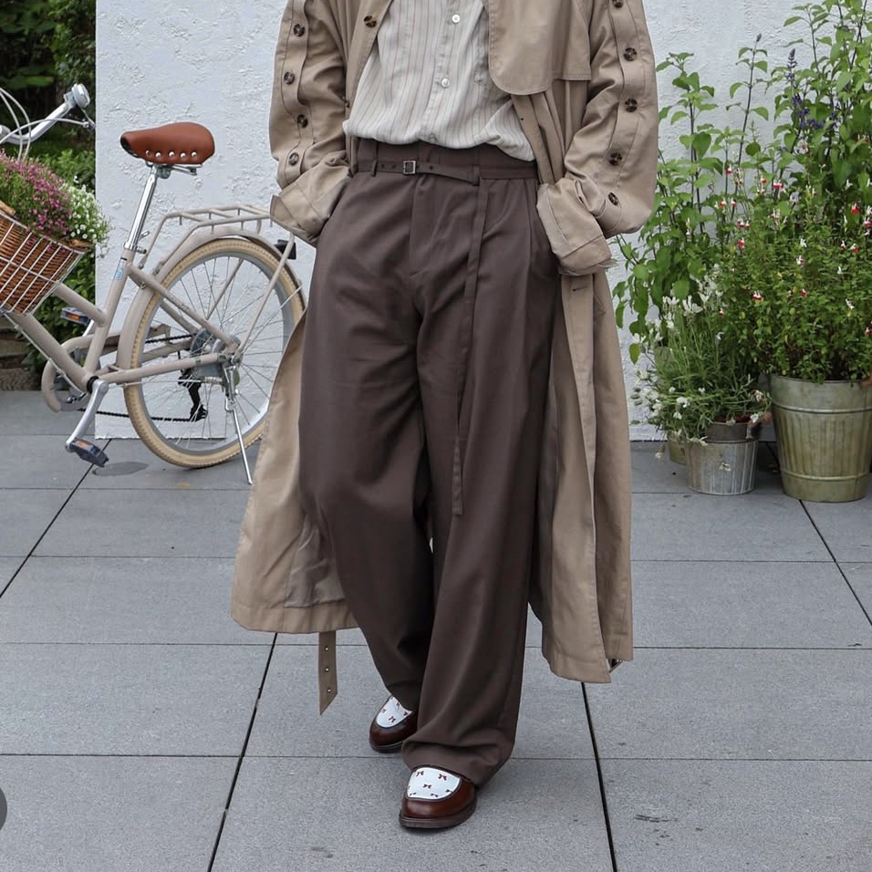 [KREAM 단독] PENNY PLATE Men Loafer Ribbon Brown Low 착용 스타일