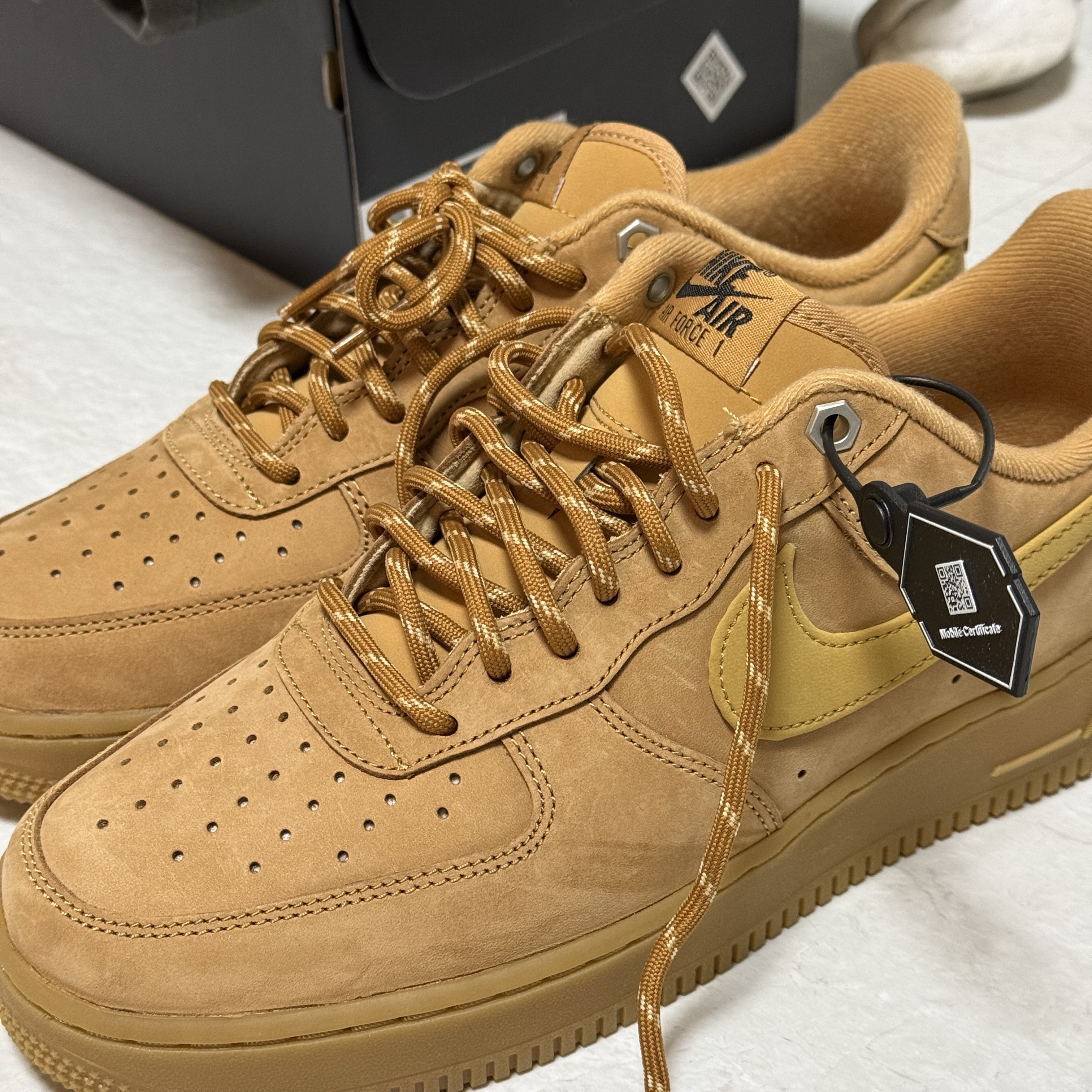 (W) Nike Air Force 1 '07 WB Flax Wheat 착용 스타일 - 2