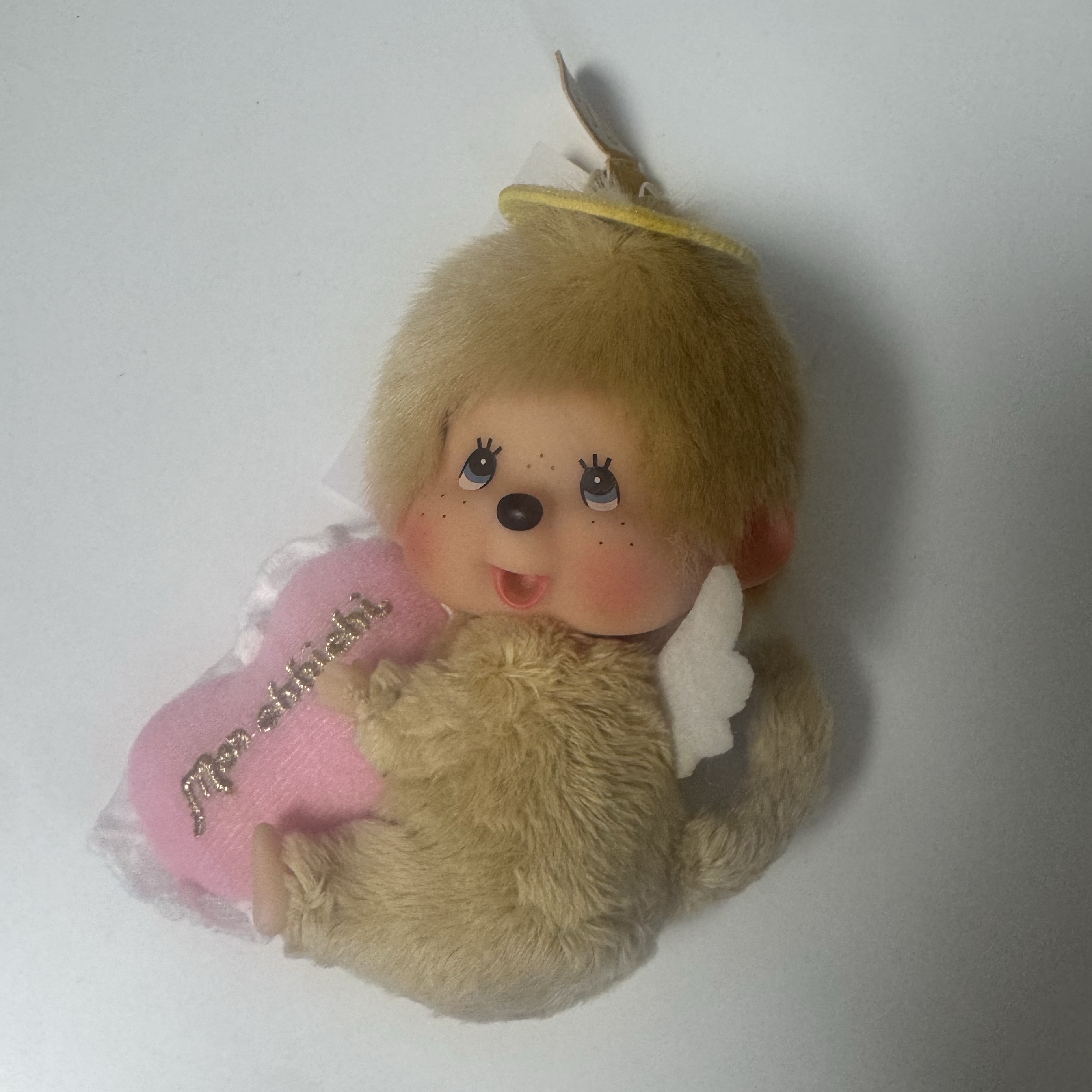 Monchhichi Love Happy Angel Monchhichi Big Head SS Keychain 착용 스타일