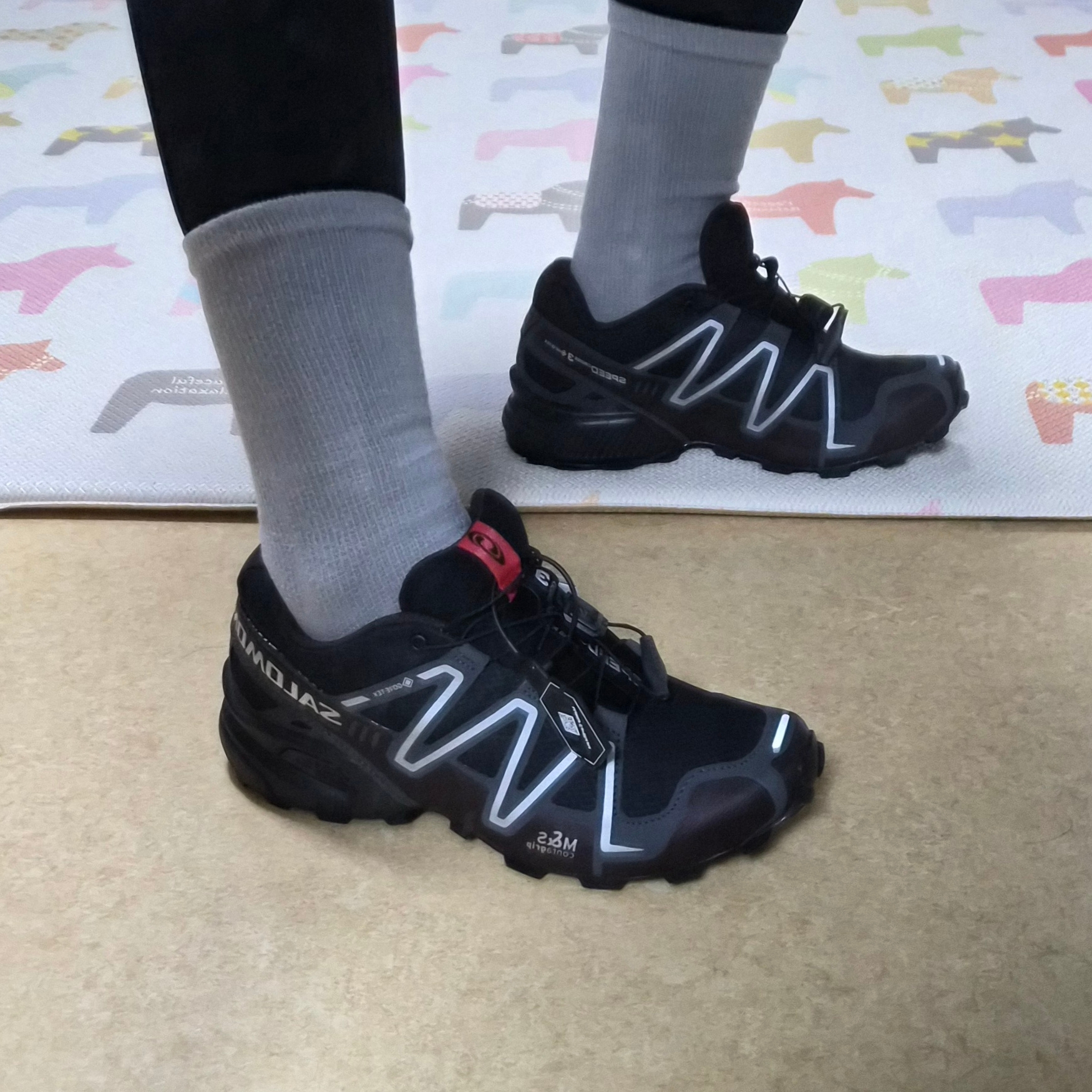 Salomon Speedcross 3 Gore-Tex Black Phantom 착용 스타일 - 1