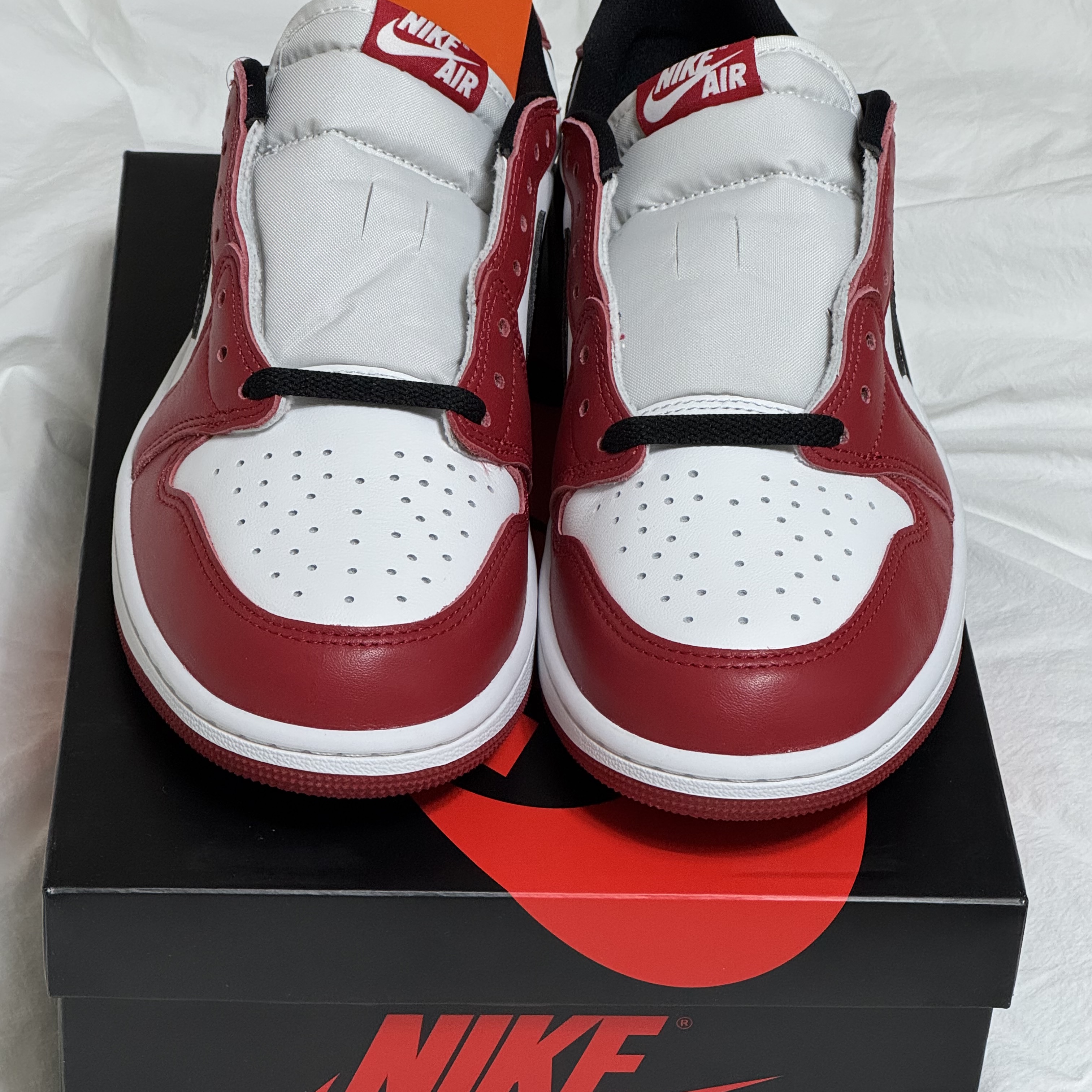 Jordan 1 Retro Low OG Chicago 착용 스타일 - 2