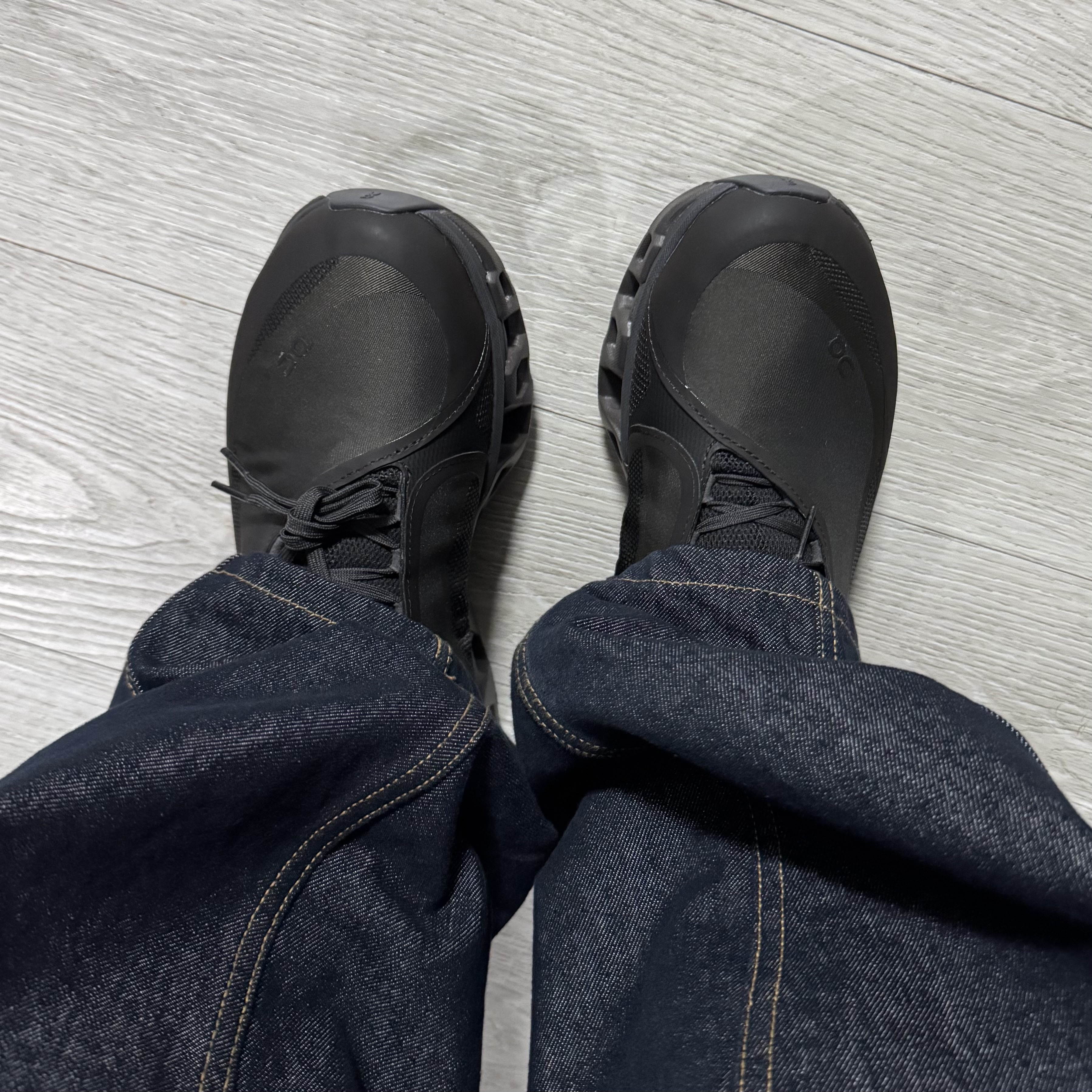 On Running x Post Archive Faction (Paf) Cloudmonster 2 Thorn Brown 착용 스타일