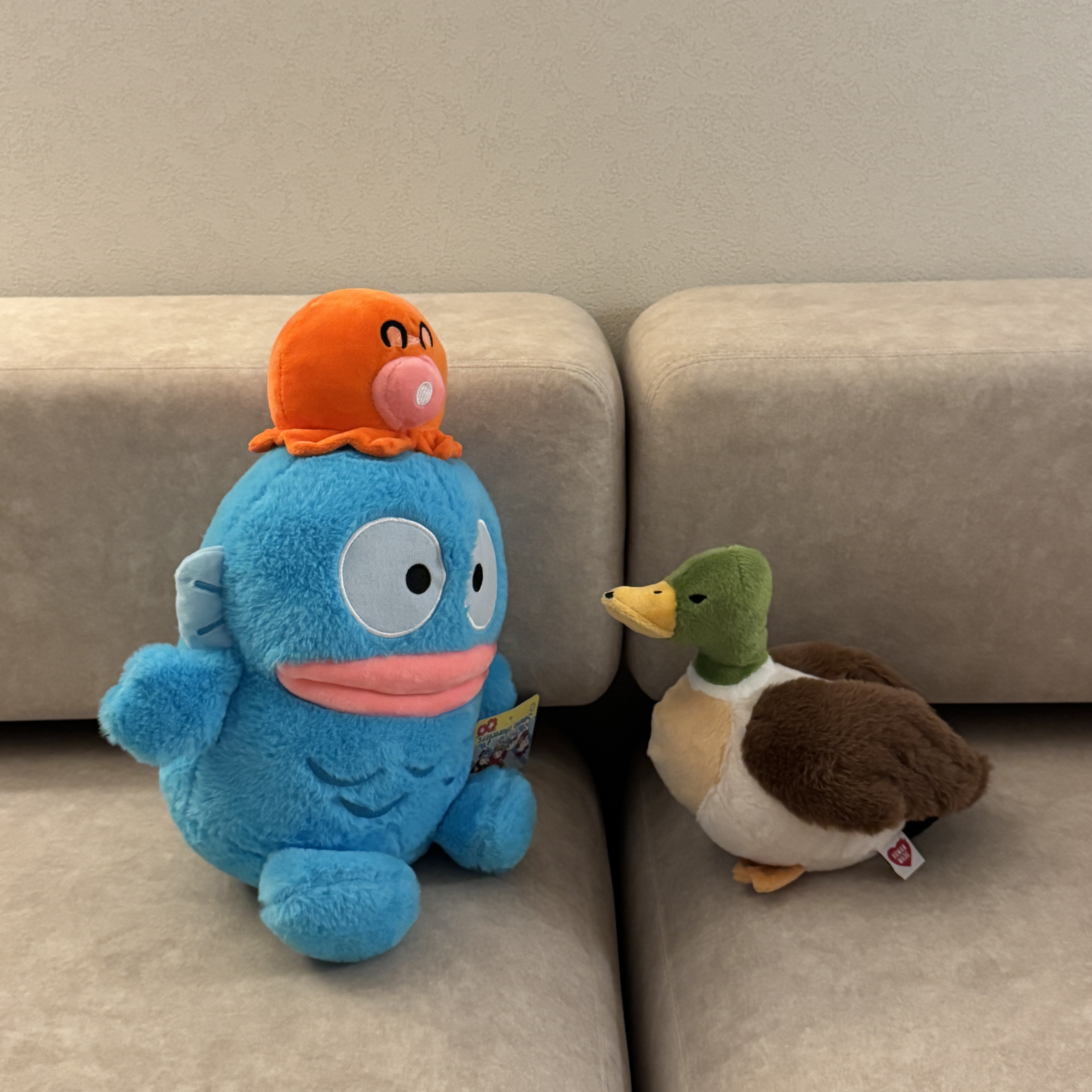 Human Made Duck Stuffed Toy Green 착용 스타일