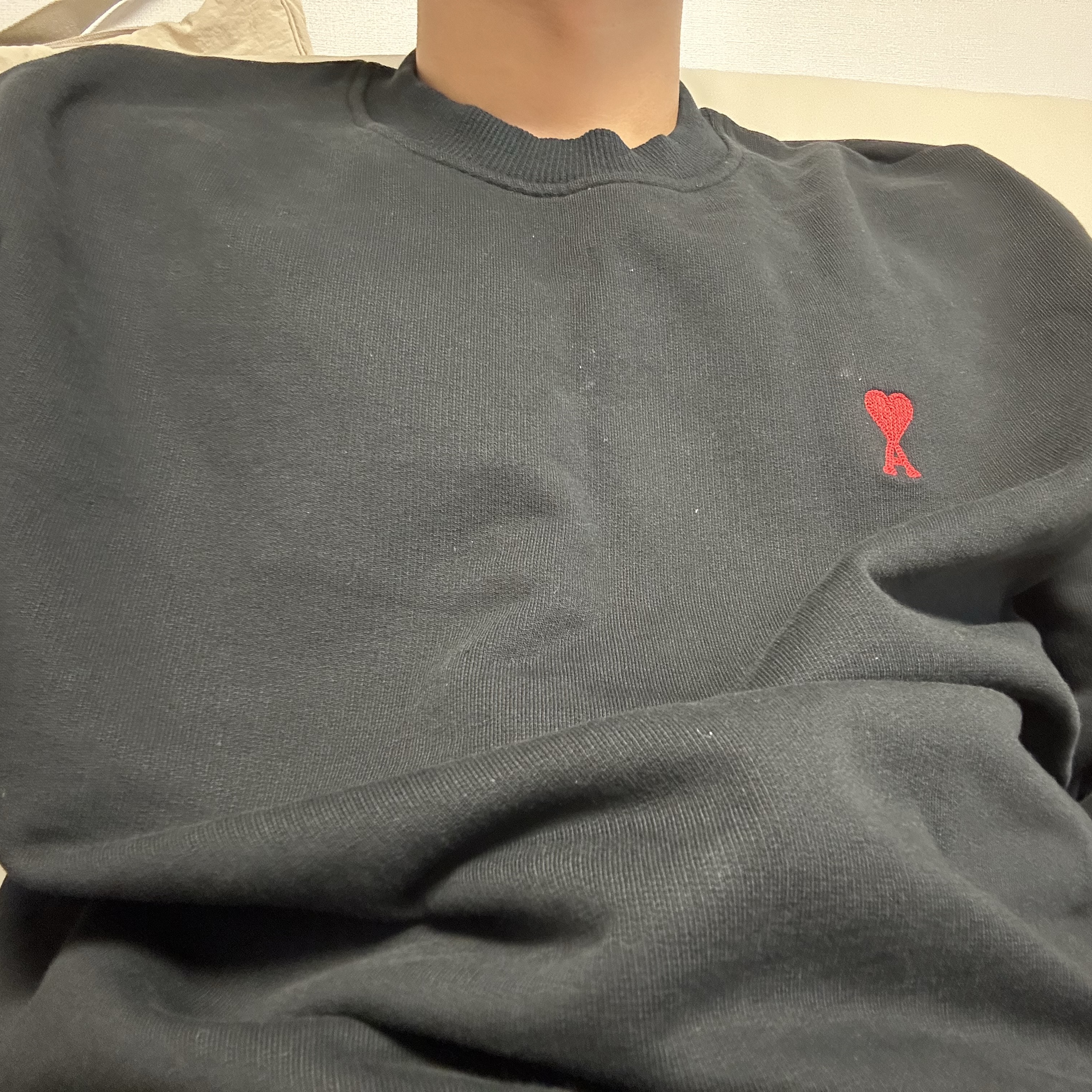AMI de Coeur Sweatshirt Black 착용 스타일